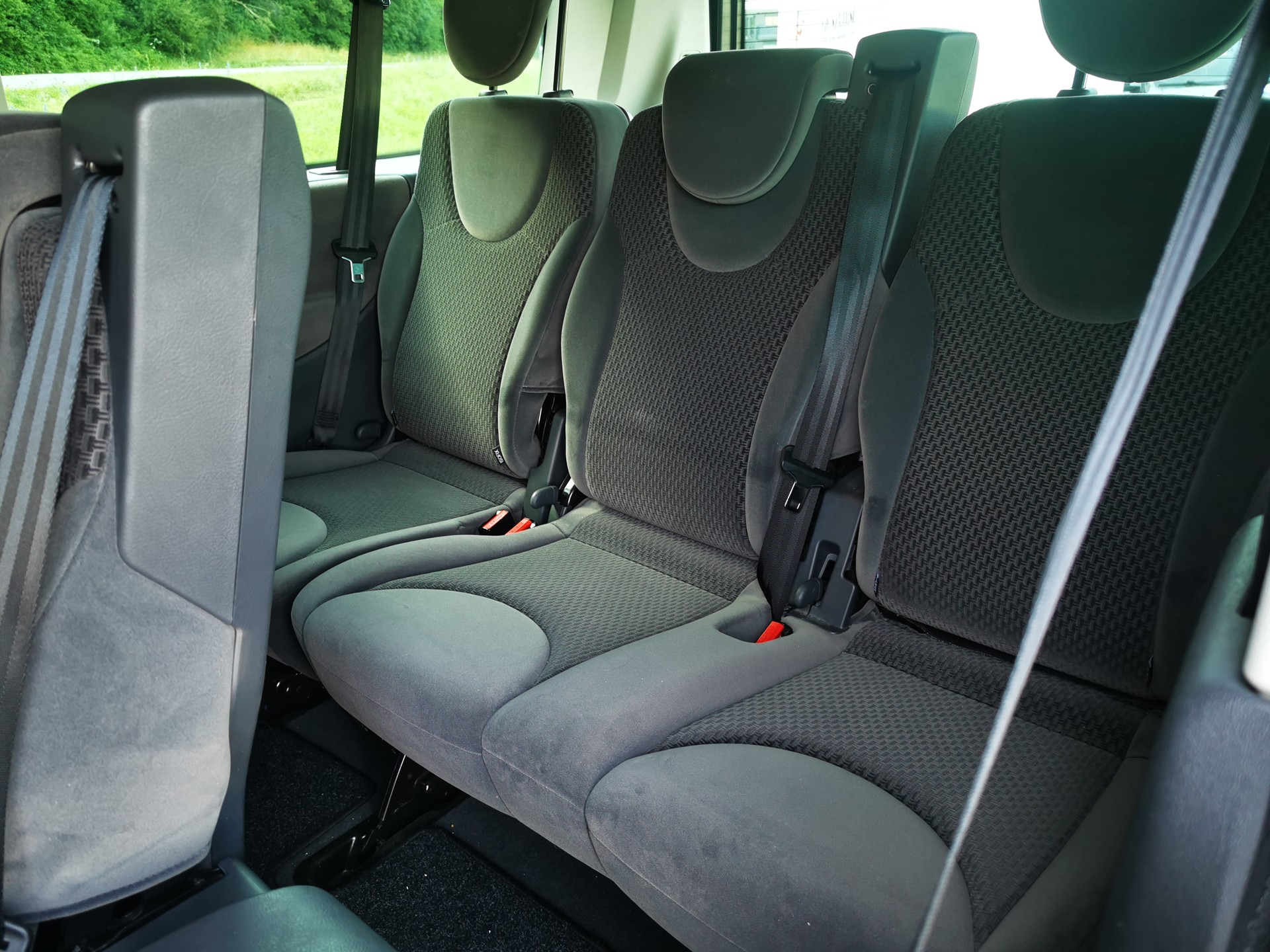 CITROEN Jumpy 2.0 HDi L2H1 Exclusive A-image-6