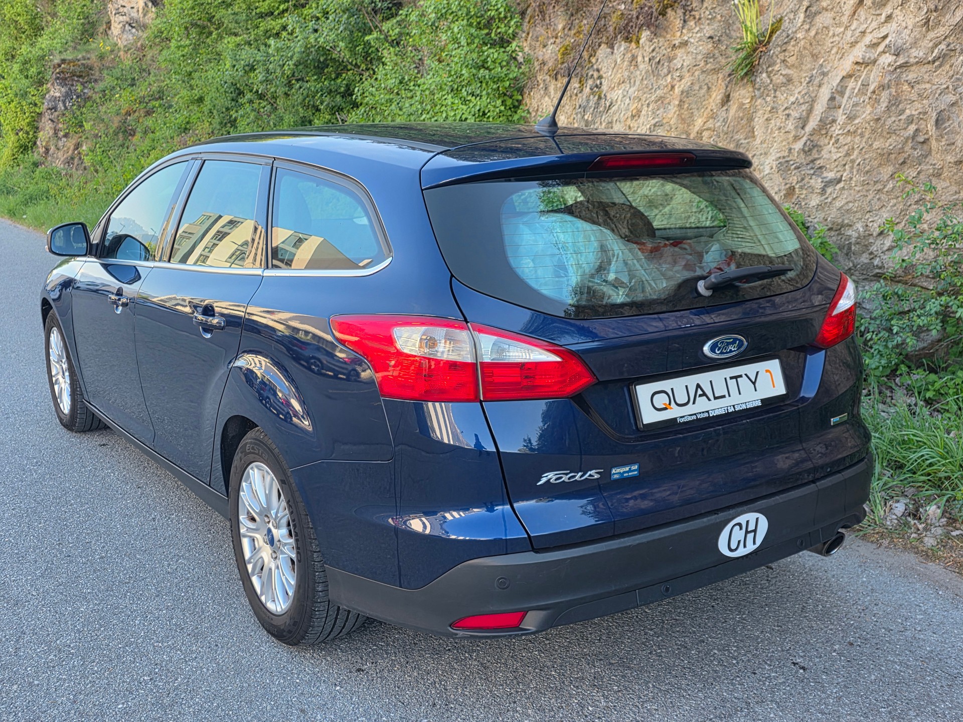 FORD Focus 1.6 SCTi Titanium-image-2