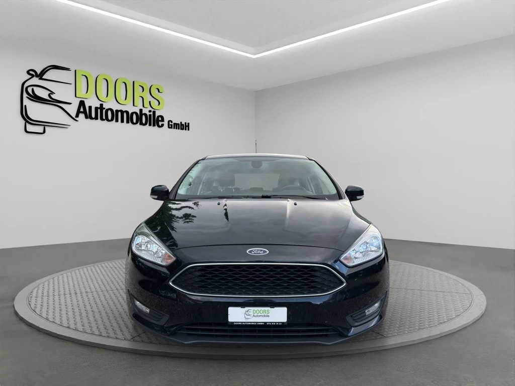 FORD Focus 1.0 SCTi Trend-image-1