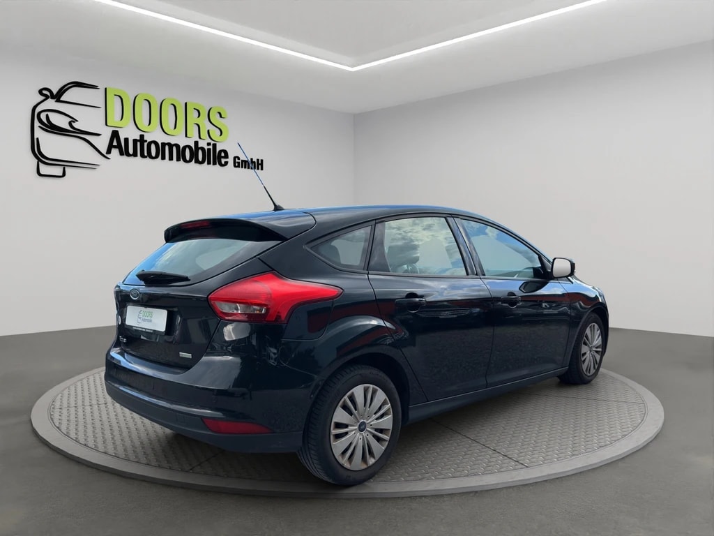 FORD Focus 1.0 SCTi Trend-image-5