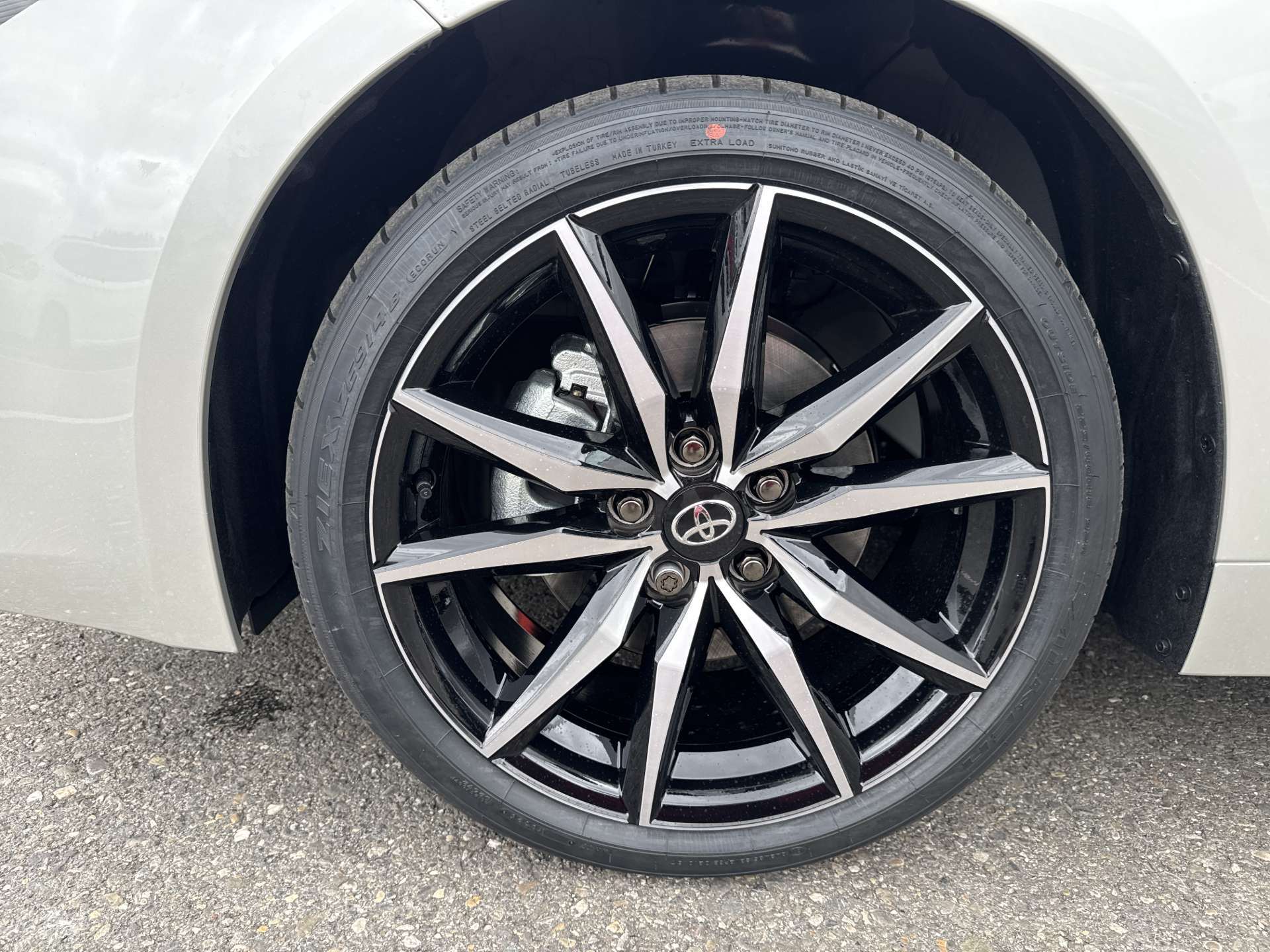 TOYOTA Corolla Touring Sports 2.0 HSD GR Sport e-CVT Automat-image-8
