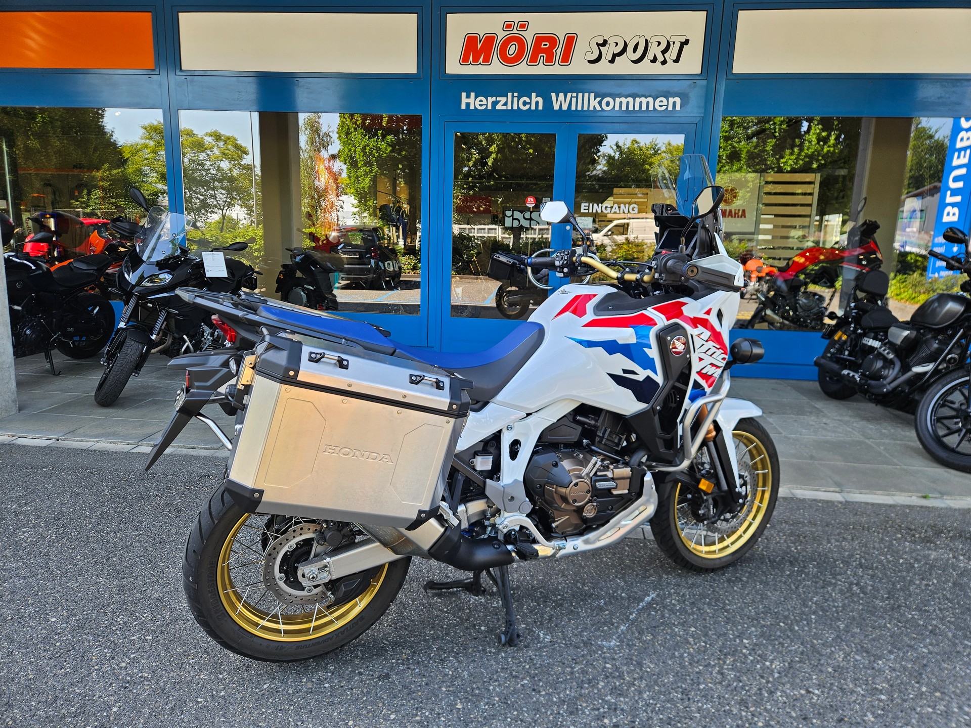 HONDA CRF 1100 DCT Africa Twin-image-5