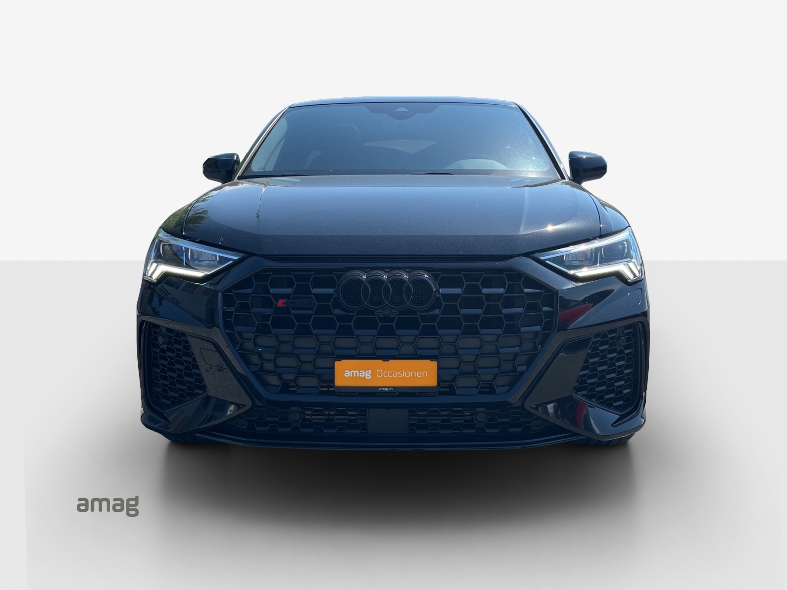 AUDI RS Q3 Sportback quattro S tronic-image-6