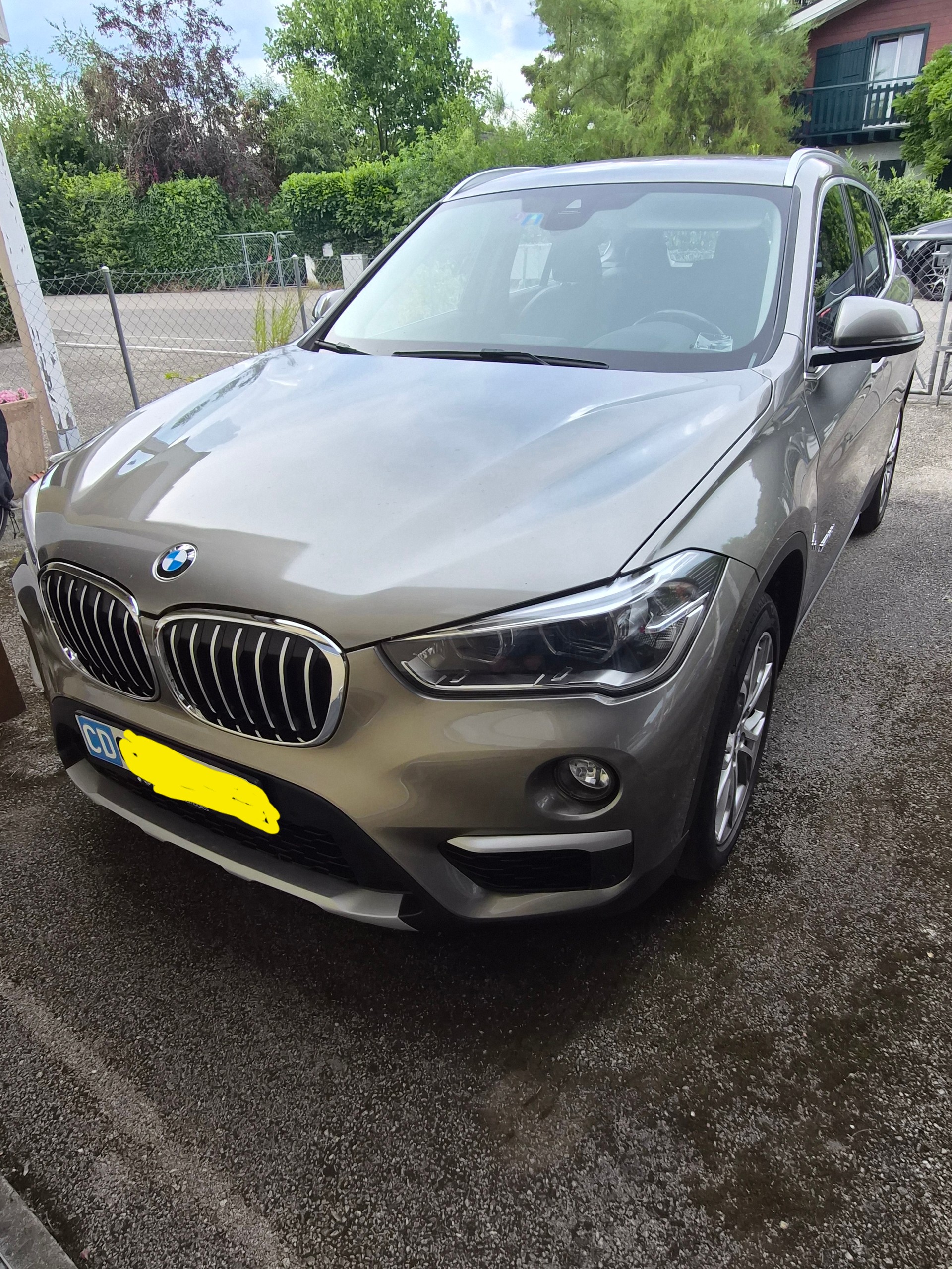 BMW 20i xDrive-image-0