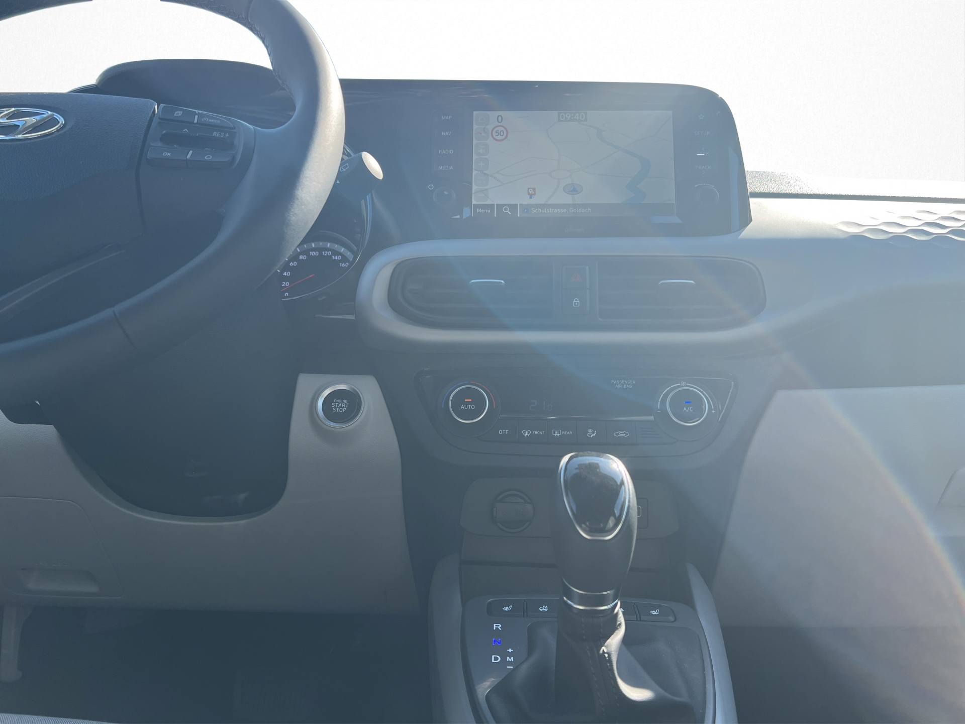 HYUNDAI i10 1.2 Vertex Automat-image-11