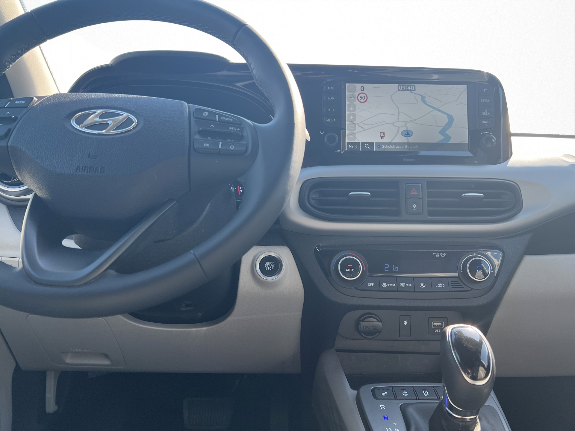 HYUNDAI i10 1.2 Vertex Automat-image-10