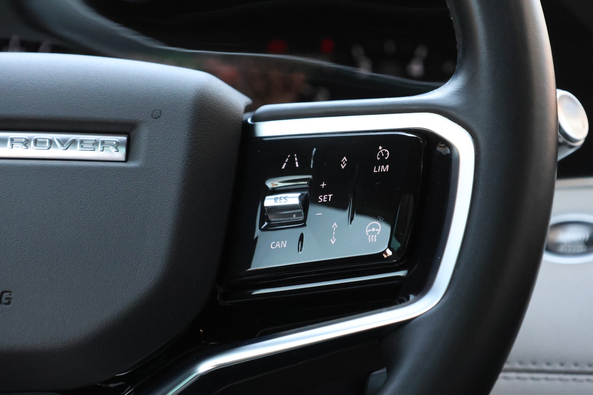 LAND ROVER Range Rover Evoque P 200 MHEV SE AT9 (CH)-image-15
