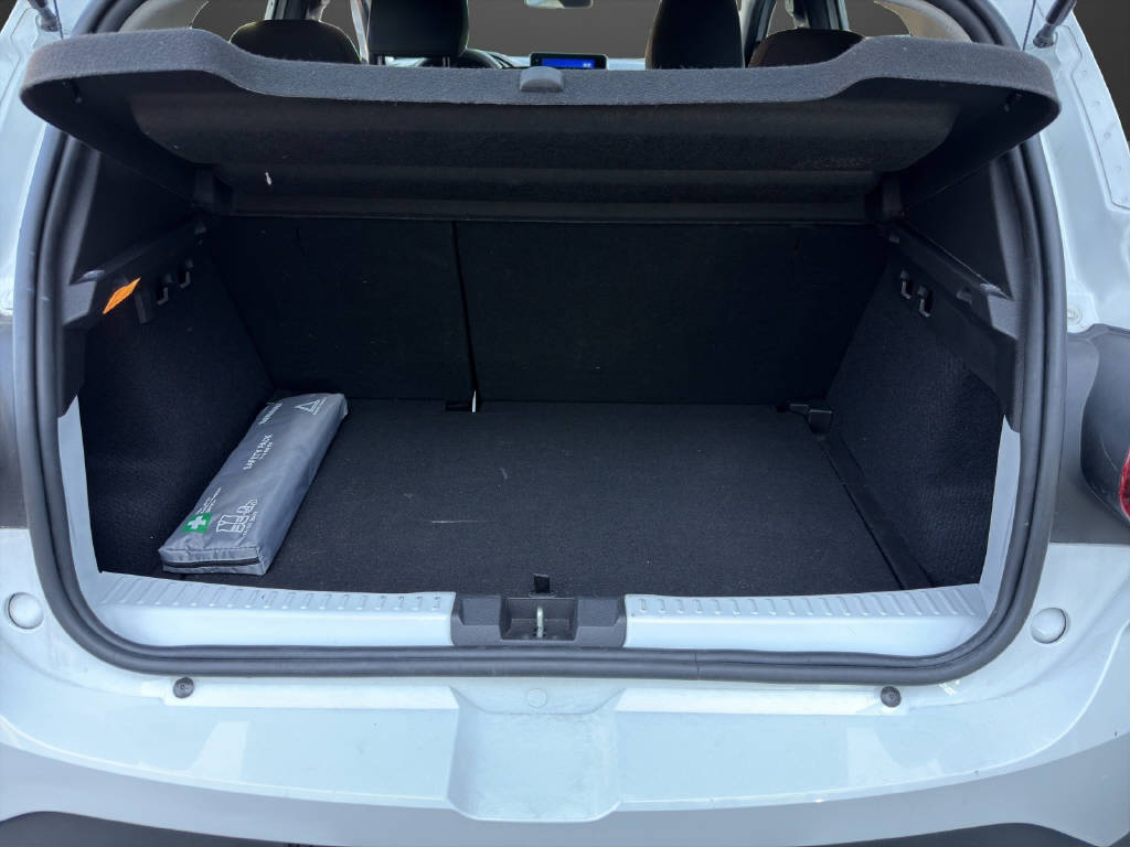 DACIA Sandero 1.0 TCe Stepway Comfort-image-9