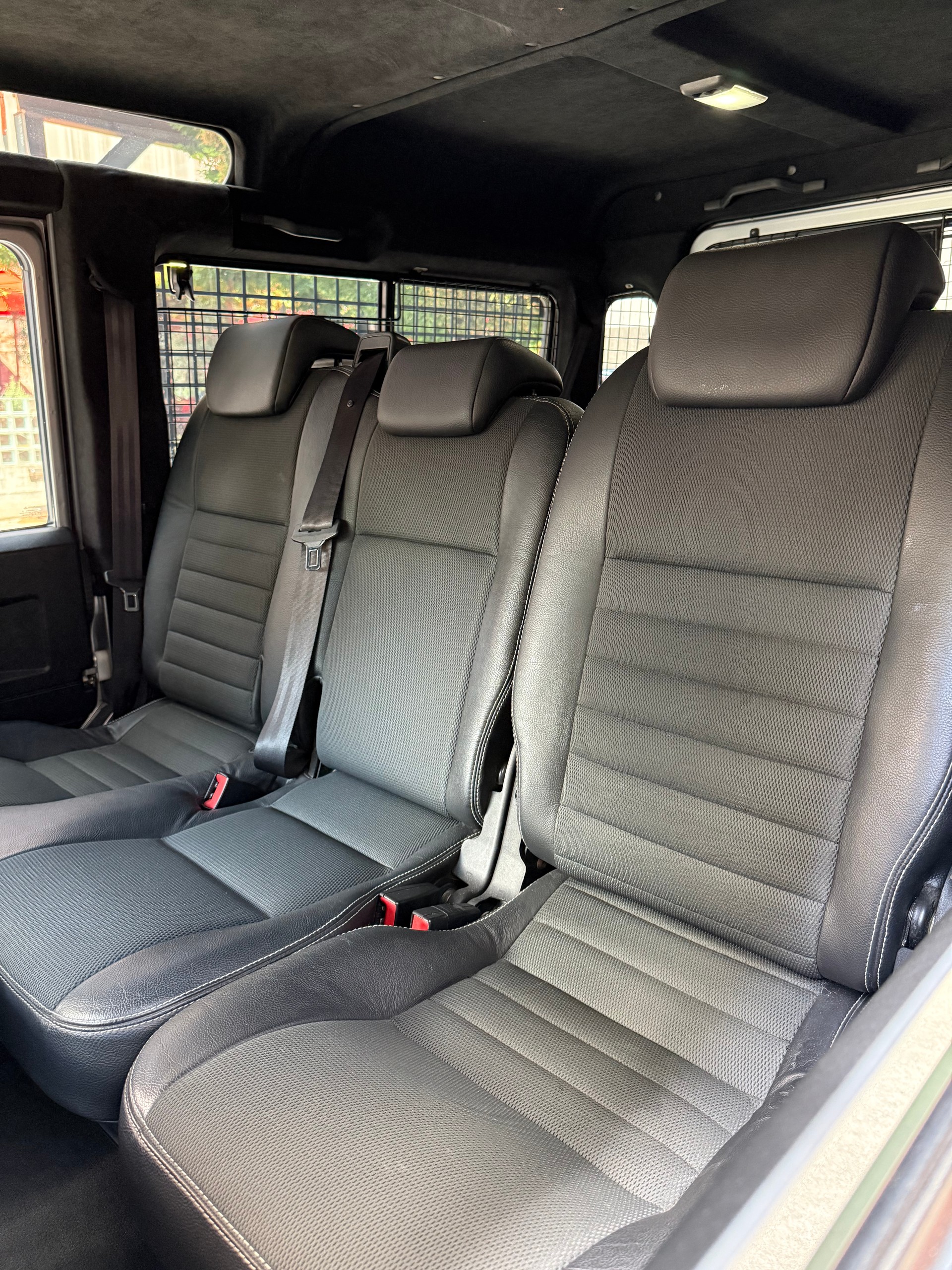 LAND ROVER 2.4 Tdi-image-8
