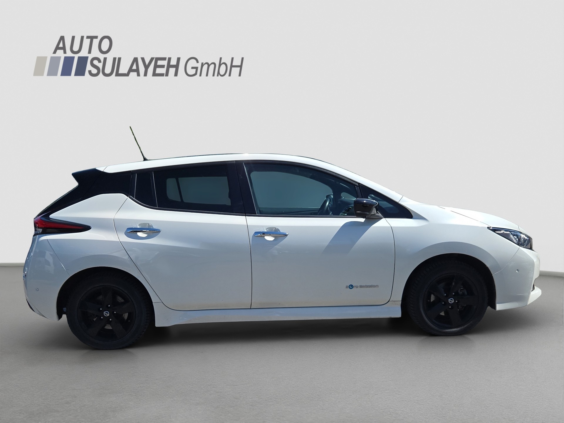 NISSAN Leaf 3. Zero (incl. battery)-showroom-element-3