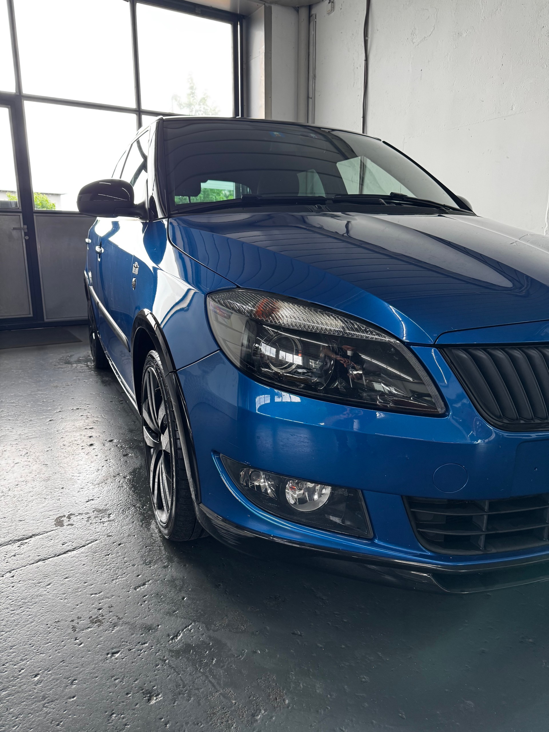 SKODA Fabia 1.2 TSI Monte Carlo DSG-image-2