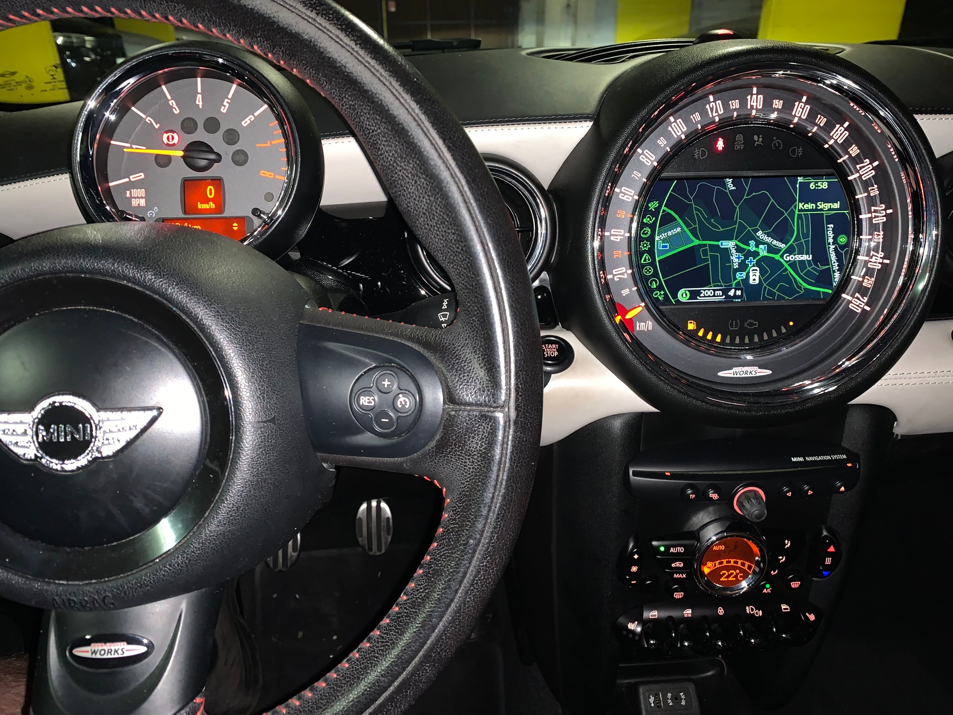 MINI Cooper John Cooper Works Cabriolet-image-10