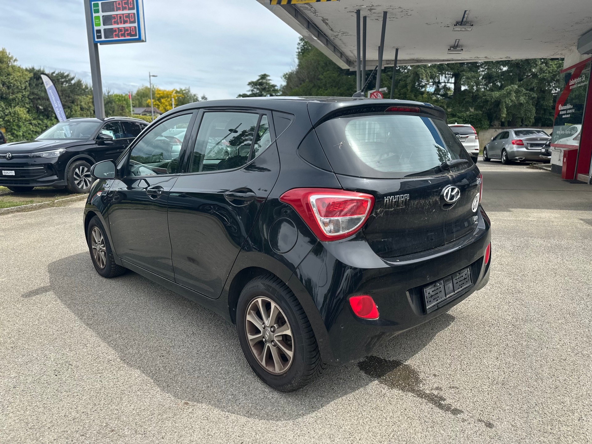HYUNDAI i10 1.0 Amplia-image-5