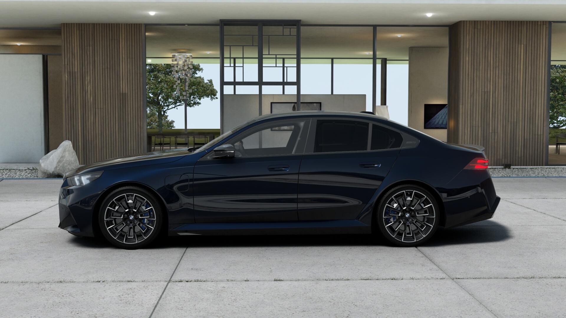 BMW M5 xDrive-image-1