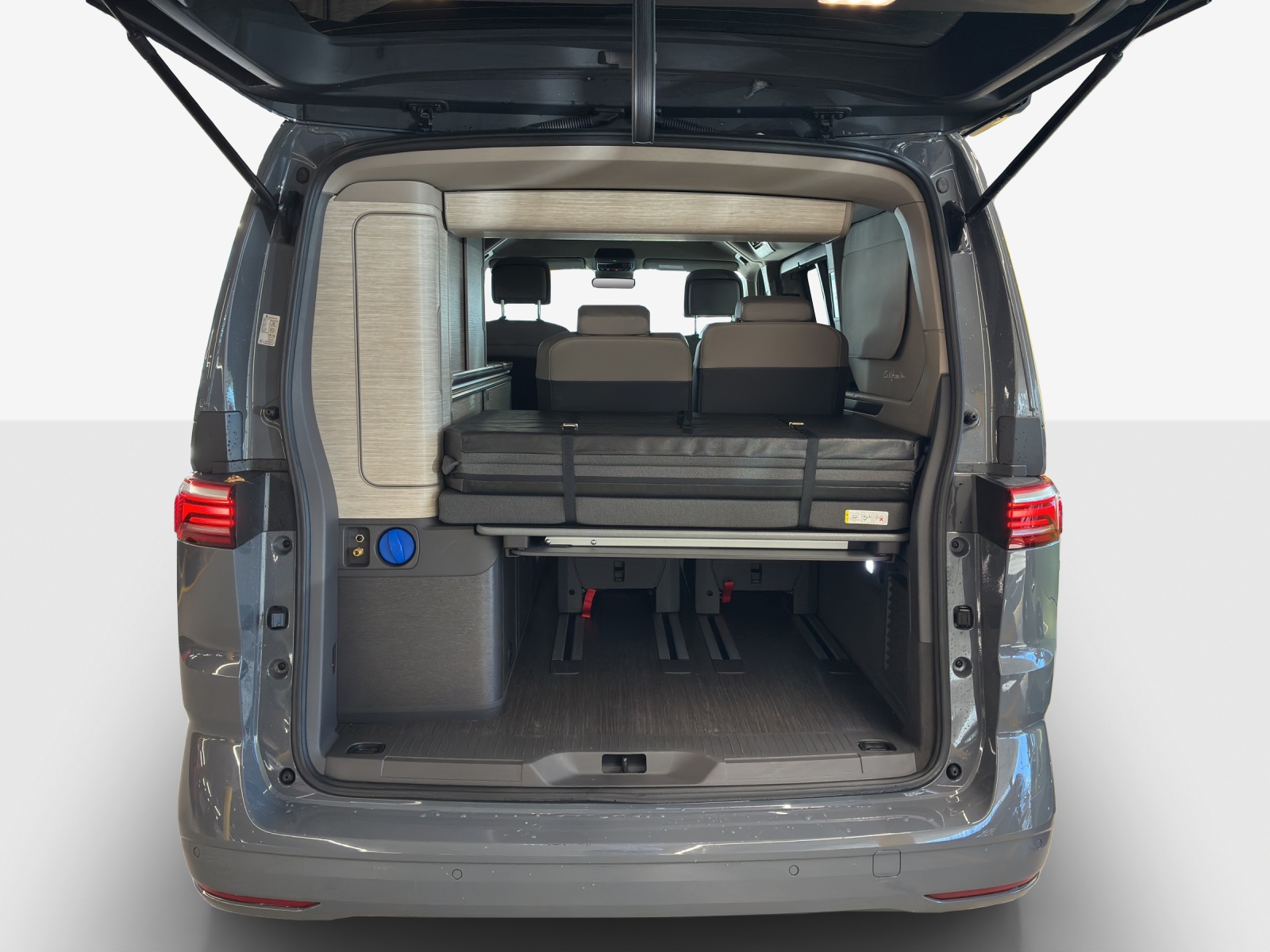 VW California 2.0 TDI Ocean Liberty-image-12