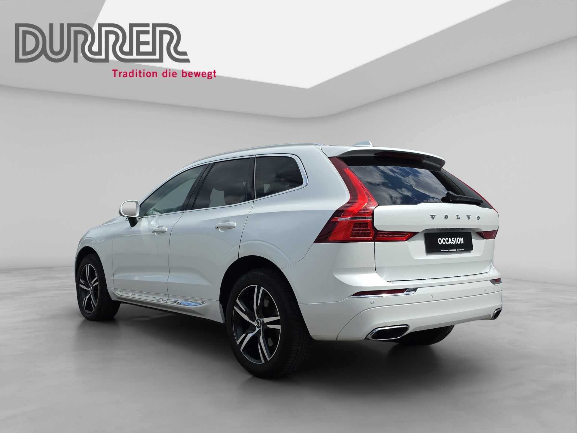 VOLVO XC60 2.0 B5 MH Inscription AWD-image-2