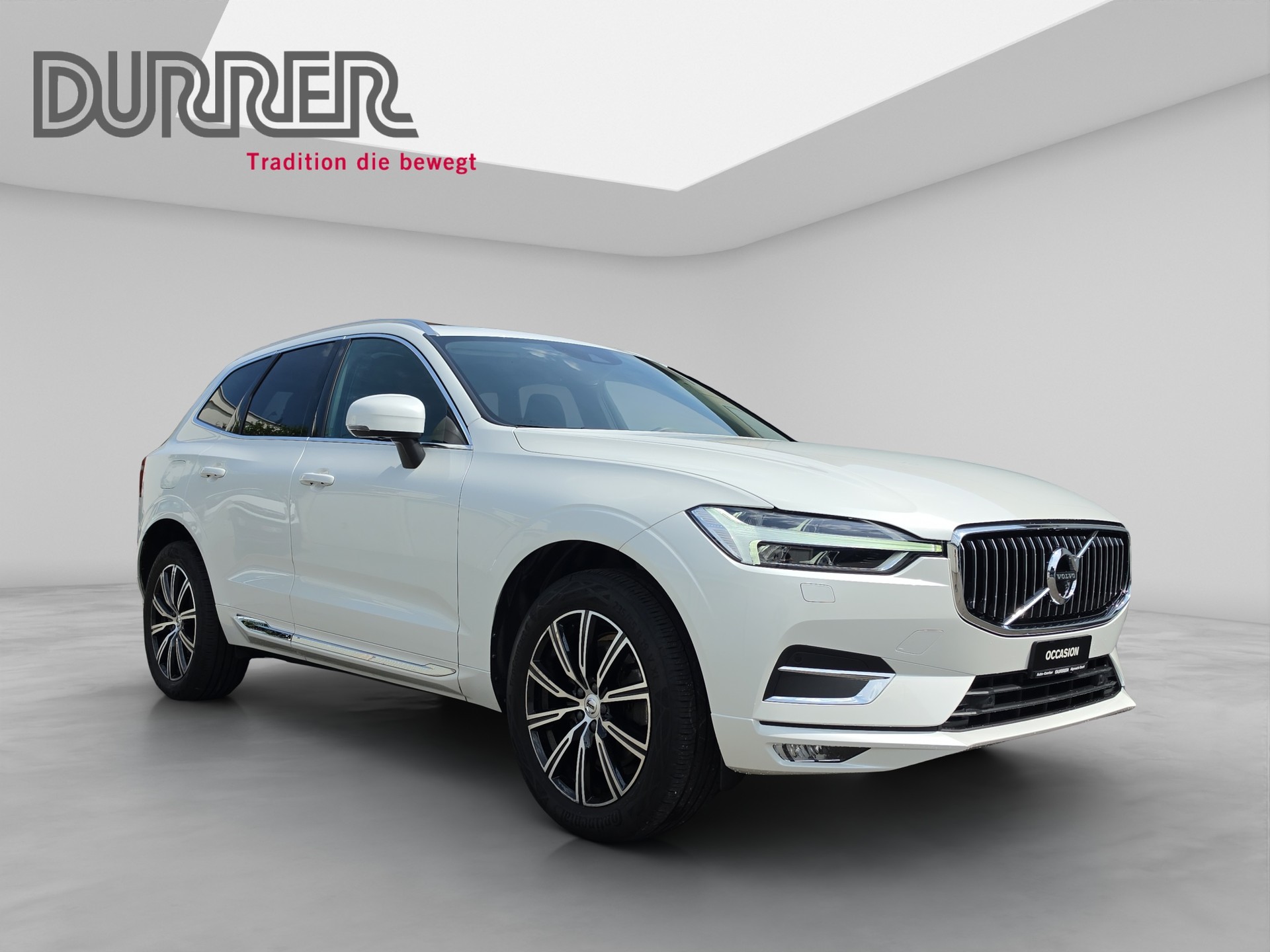 VOLVO XC60 2.0 B5 MH Inscription AWD-image-5