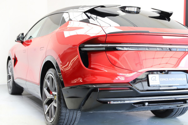 LOTUS Eletre 112kWh S-showroom-element-3