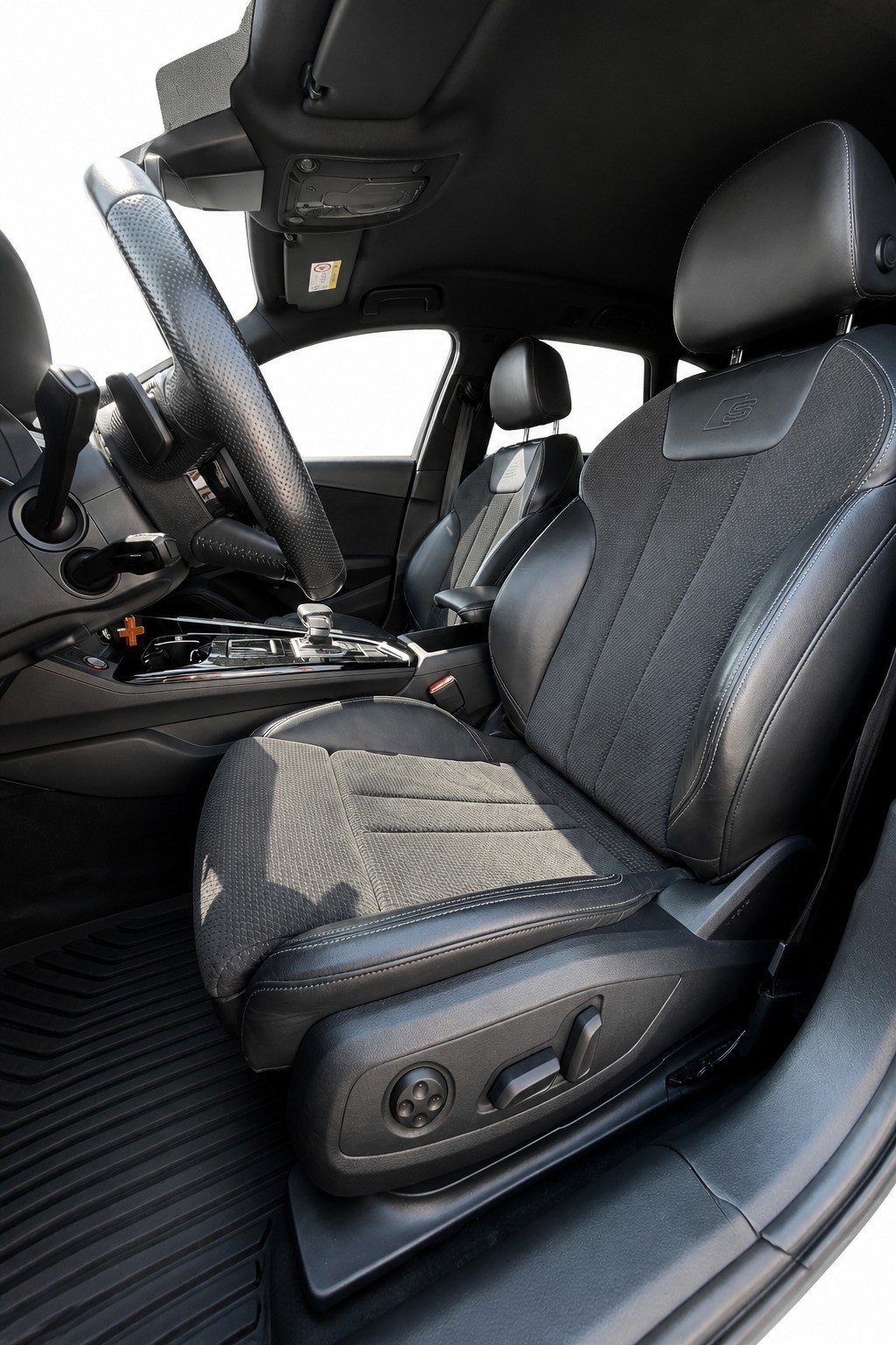 AUDI S4 Avant 3.0 TDI quattro tiptronic-image-10