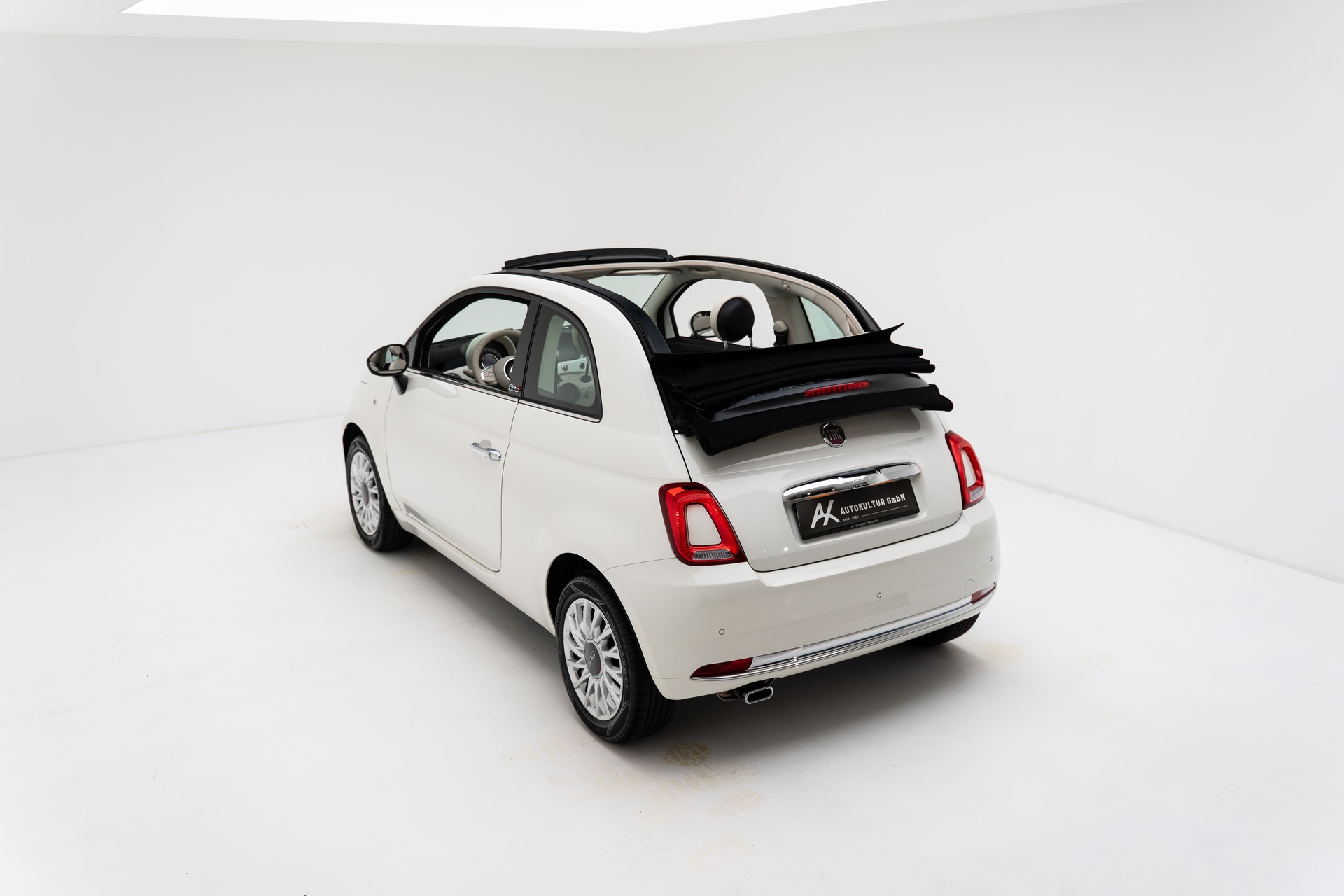 FIAT 500C 0.9 Twinair Turbo Lounge-image-12