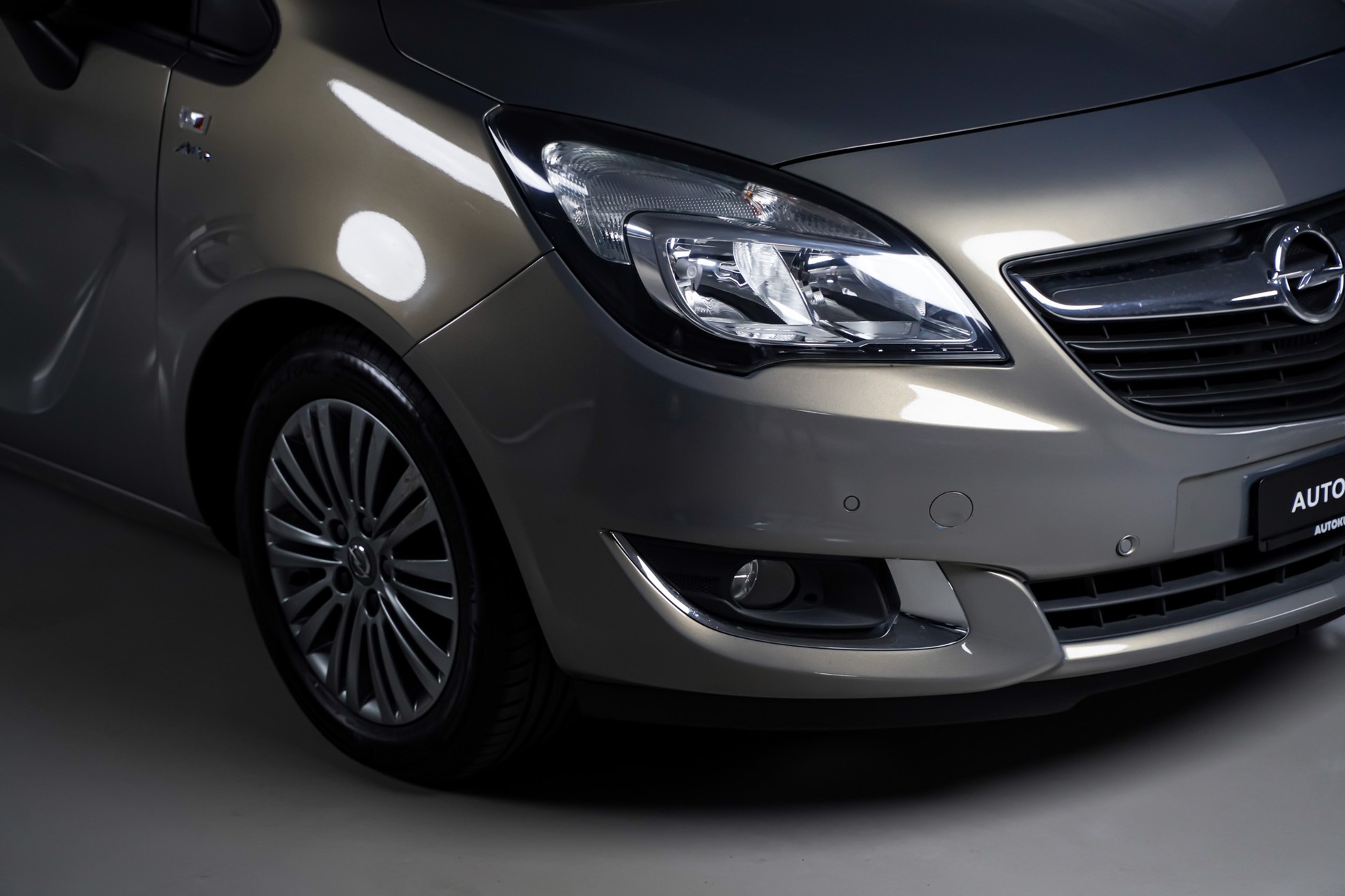 OPEL Meriva 1.4 Turbo Active Edition Automatic-image-3