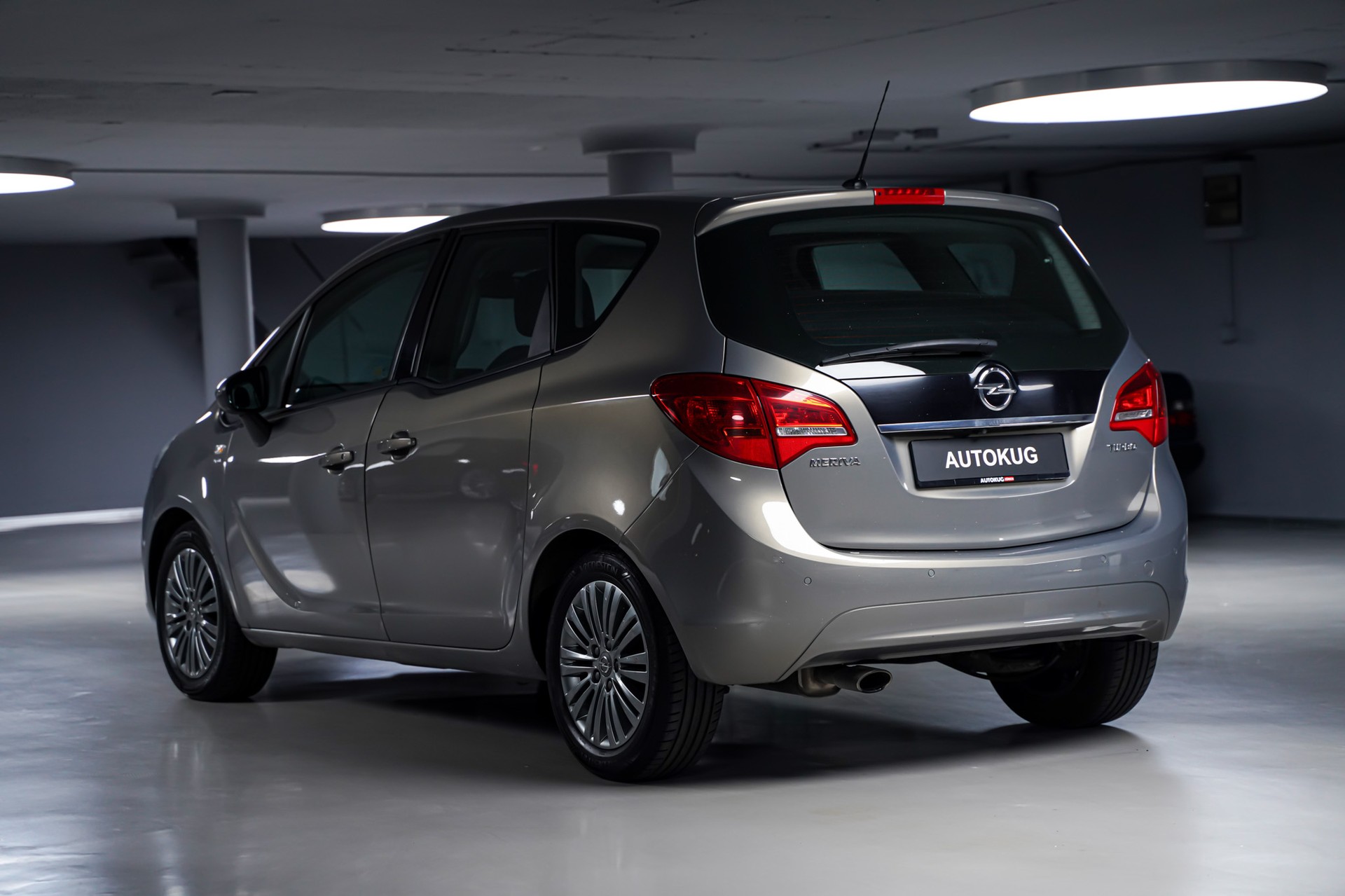OPEL Meriva 1.4 Turbo Active Edition Automatic-image-6