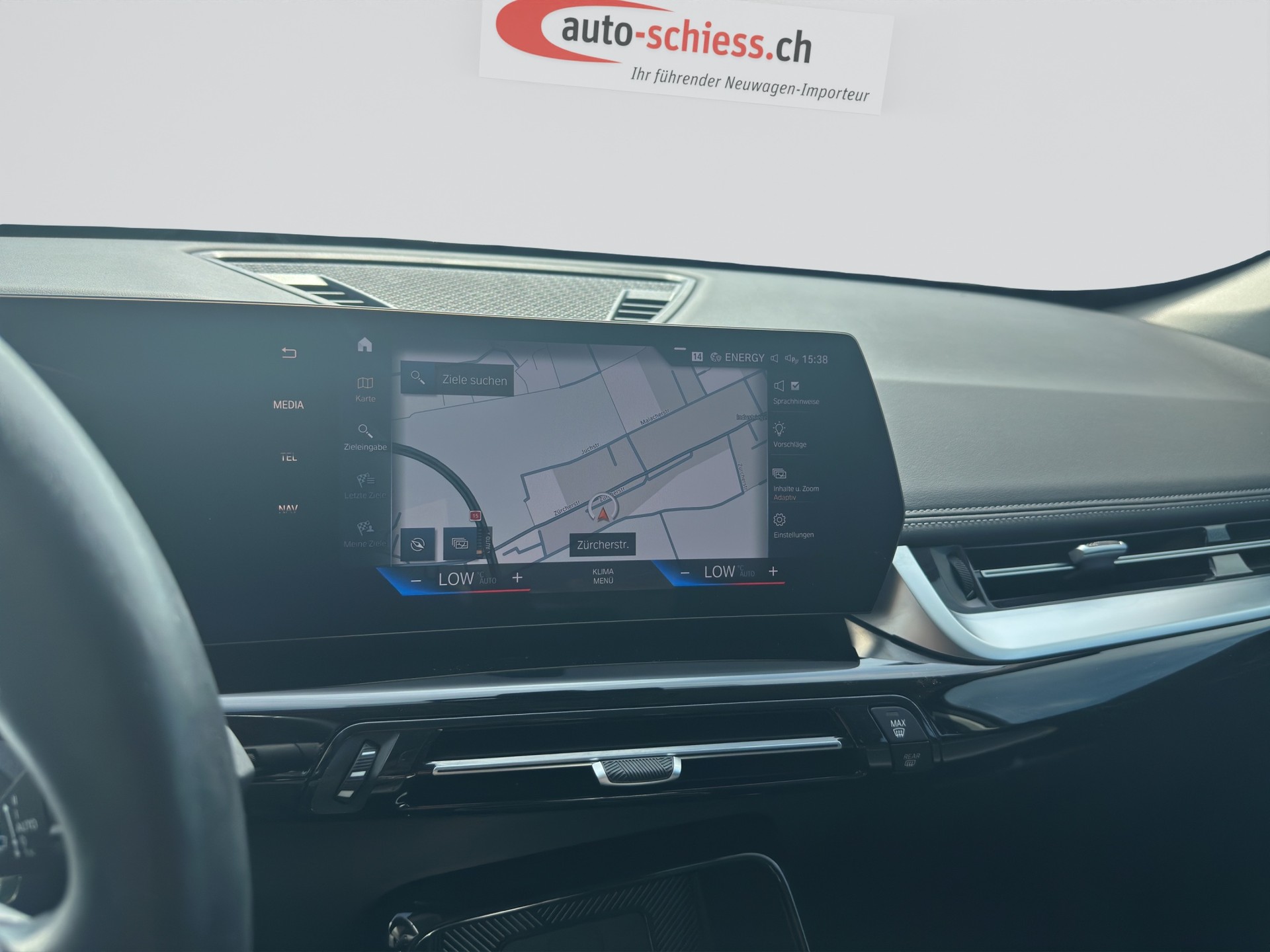BMW X1 xDrive 23i 48V xLine-image-13