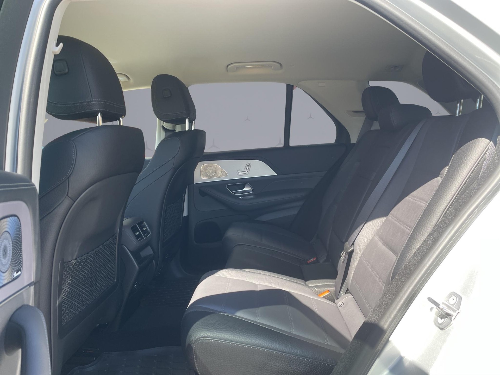 MERCEDES-BENZ GLE 450 AMG Line 4matic-image-12