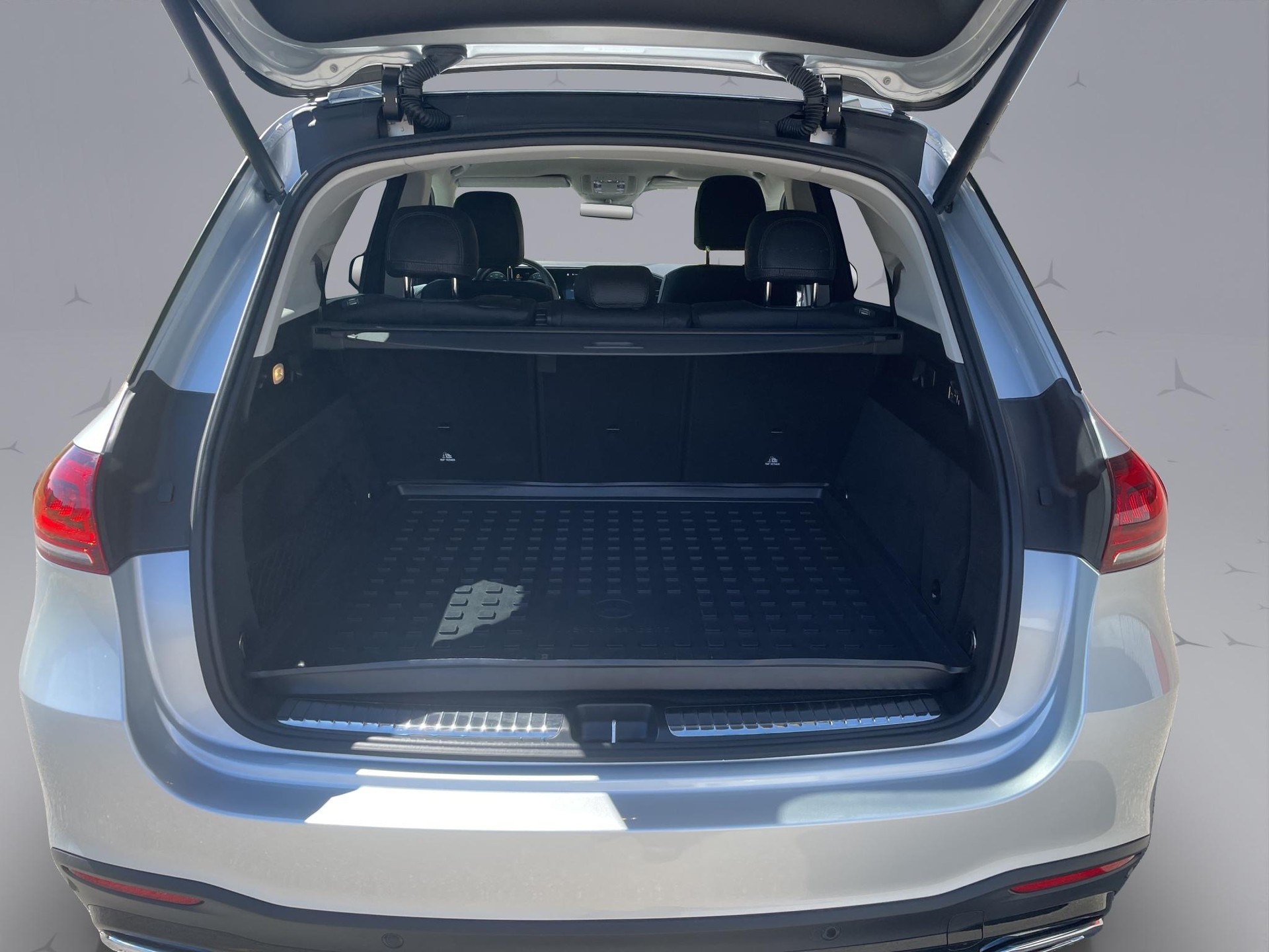 MERCEDES-BENZ GLE 450 AMG Line 4matic-image-18