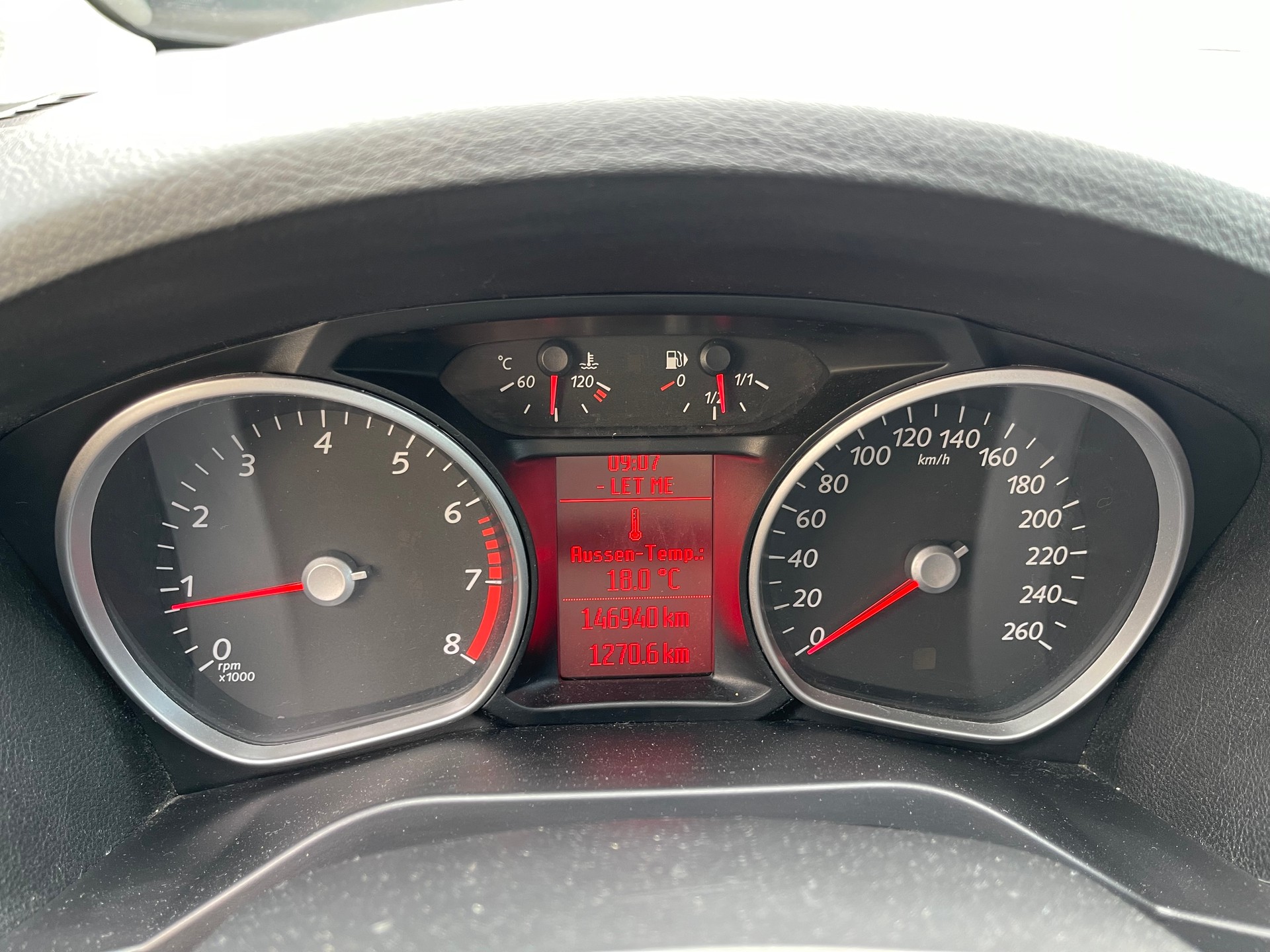 FORD S-Max 1.6 SCTi Family Edition-image-12