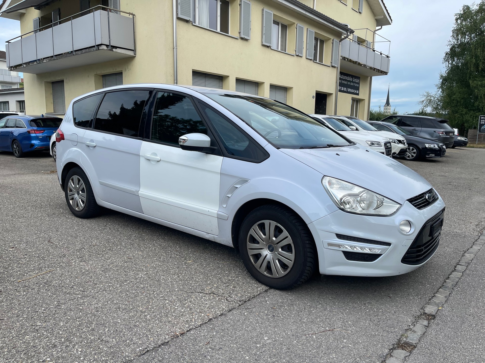 FORD S-Max 1.6 SCTi Family Edition-image-5