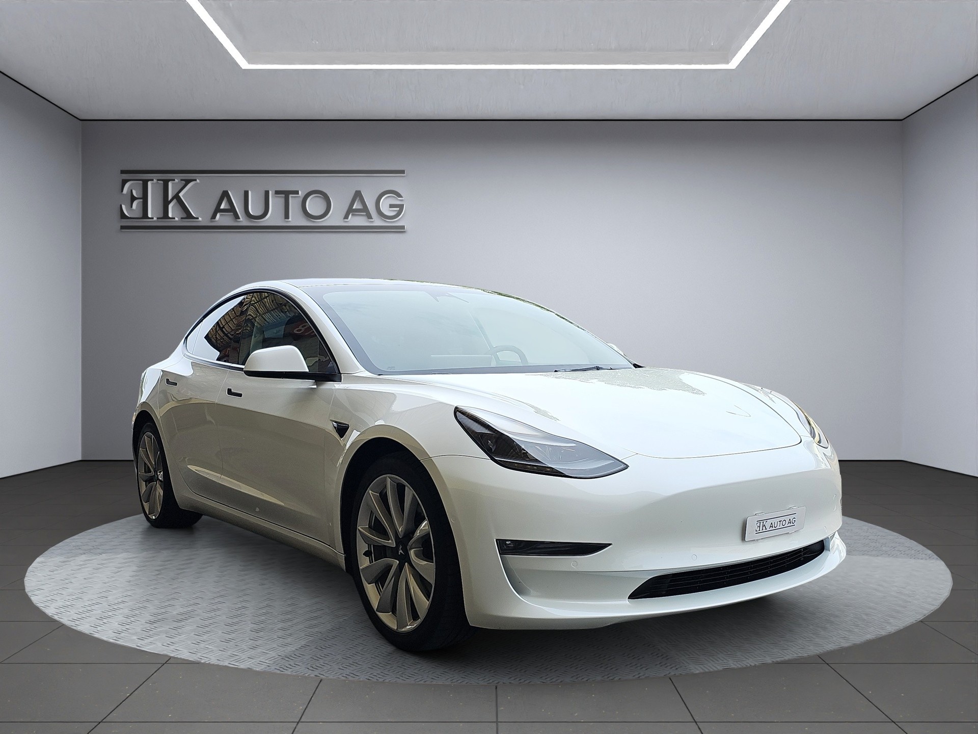 TESLA Model 3 Long Range Dual Motor AWD-image-5