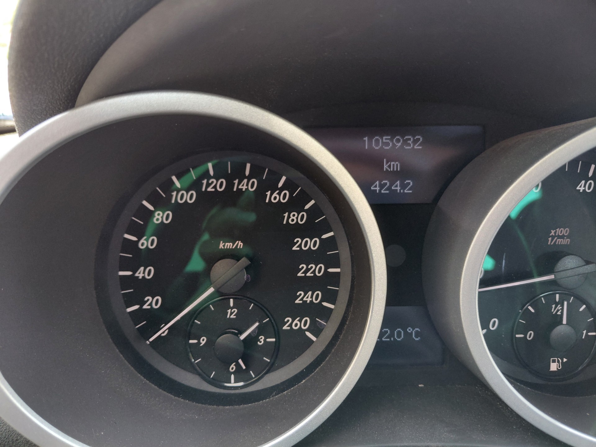 MERCEDES-BENZ SLK 200-image-1