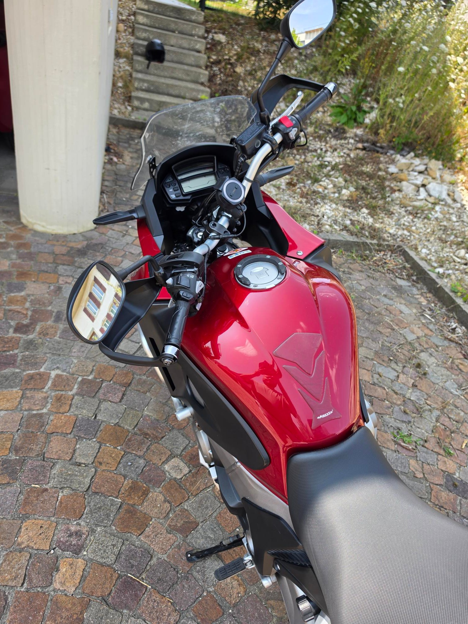 HONDA VFR 1200 X DTC-image-4