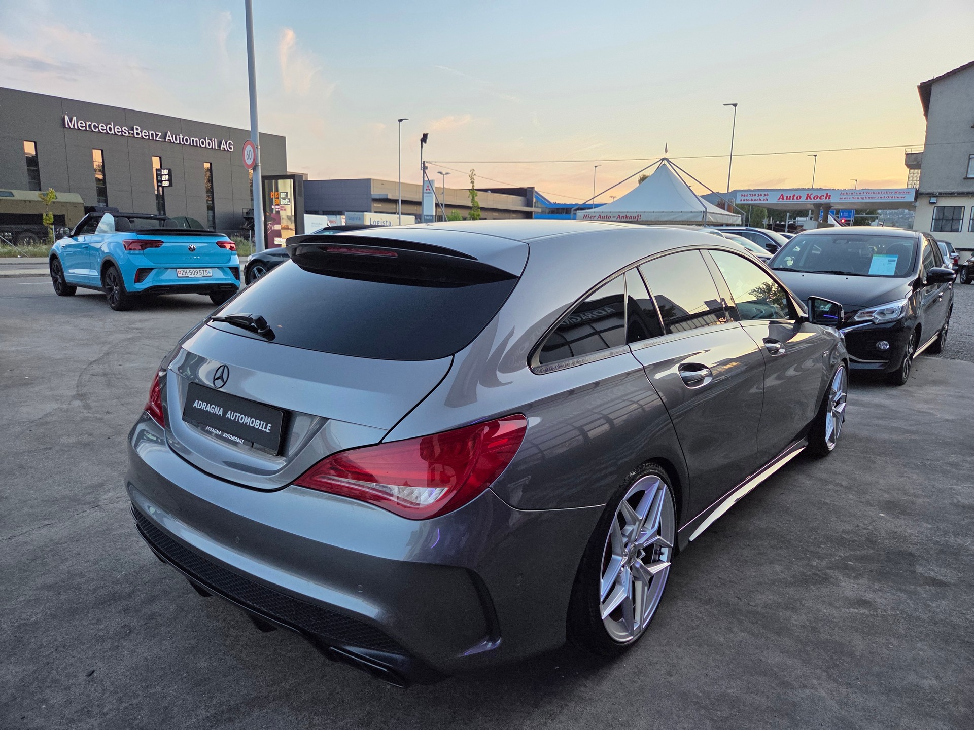 MERCEDES-BENZ CLA Shooting Brake 45 AMG 4Matic Speedshift-image-9