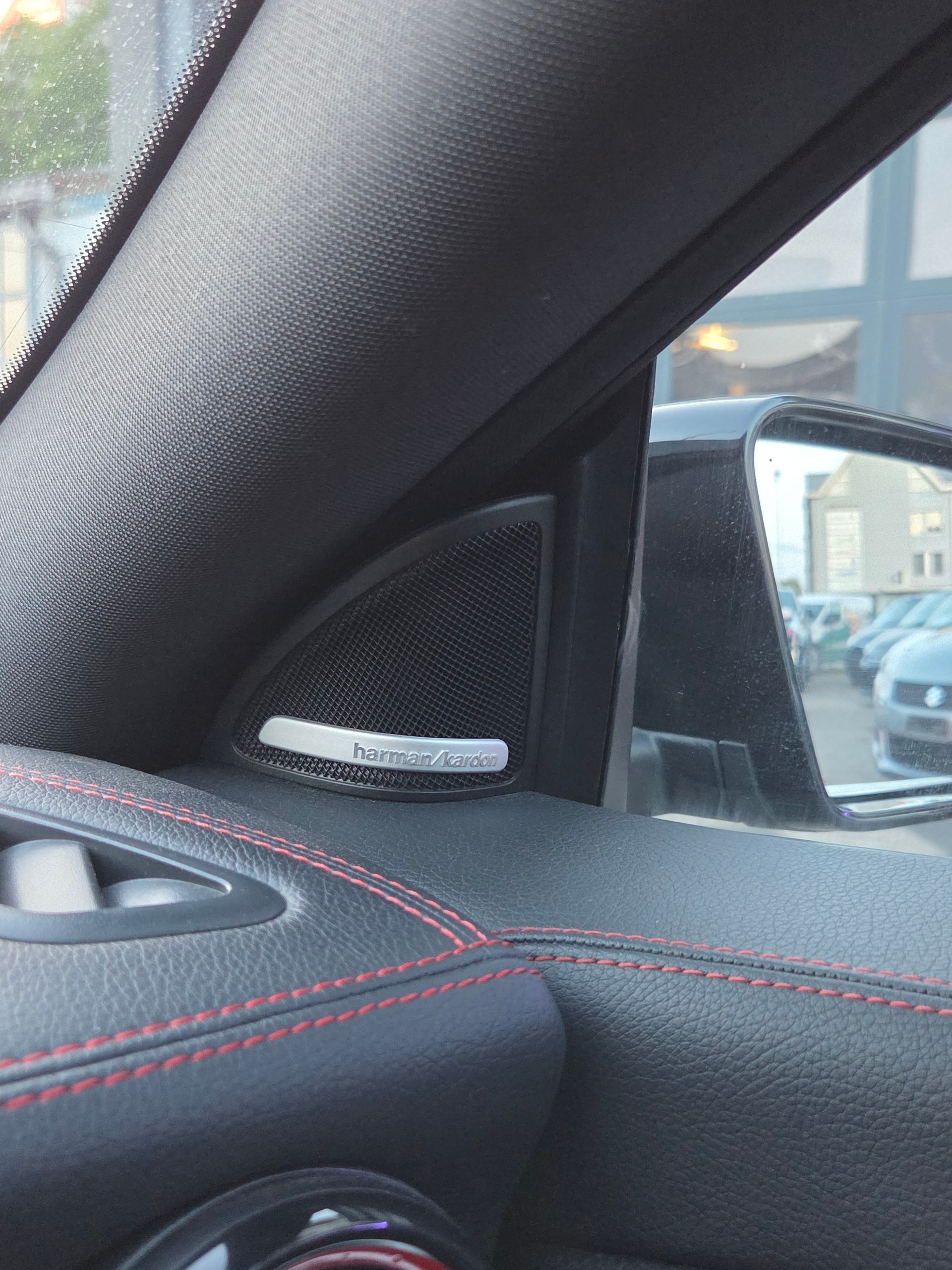 MERCEDES-BENZ CLA Shooting Brake 45 AMG 4Matic Speedshift-image-22