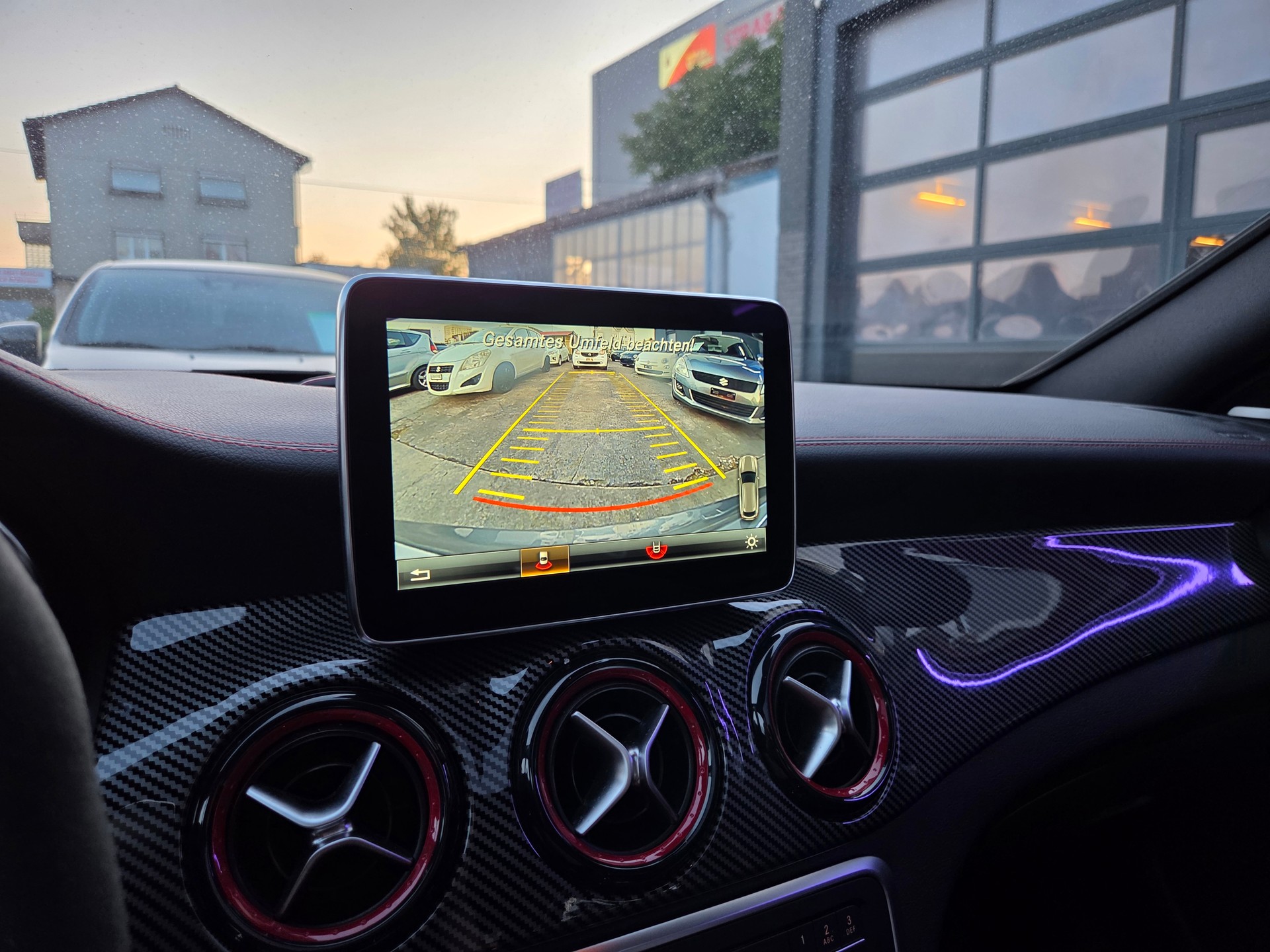 MERCEDES-BENZ CLA Shooting Brake 45 AMG 4Matic Speedshift-image-23