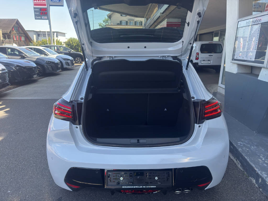 PEUGEOT 208 1.2 Hybrid 145 GT Exclusive-image-8