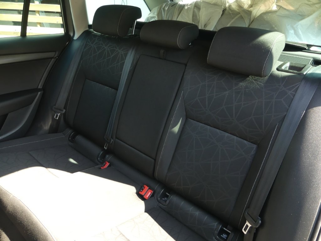 SKODA Octavia Combi 1.8 TSI Clever DSG-image-11