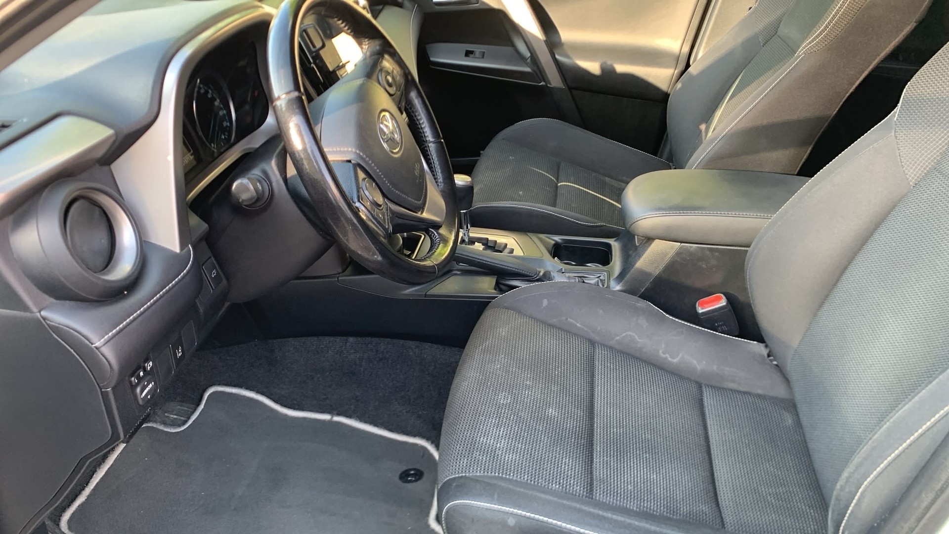TOYOTA RAV-4 2.5 HSD Trend e-CVT-image-6