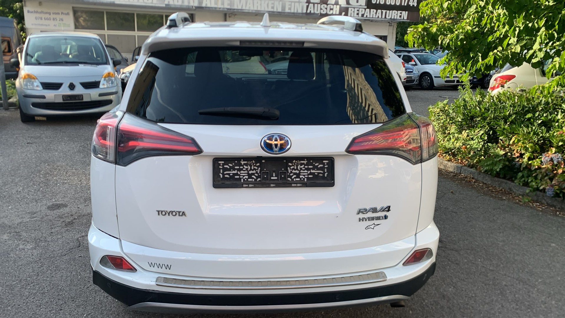 TOYOTA RAV-4 2.5 HSD Trend e-CVT-image-4