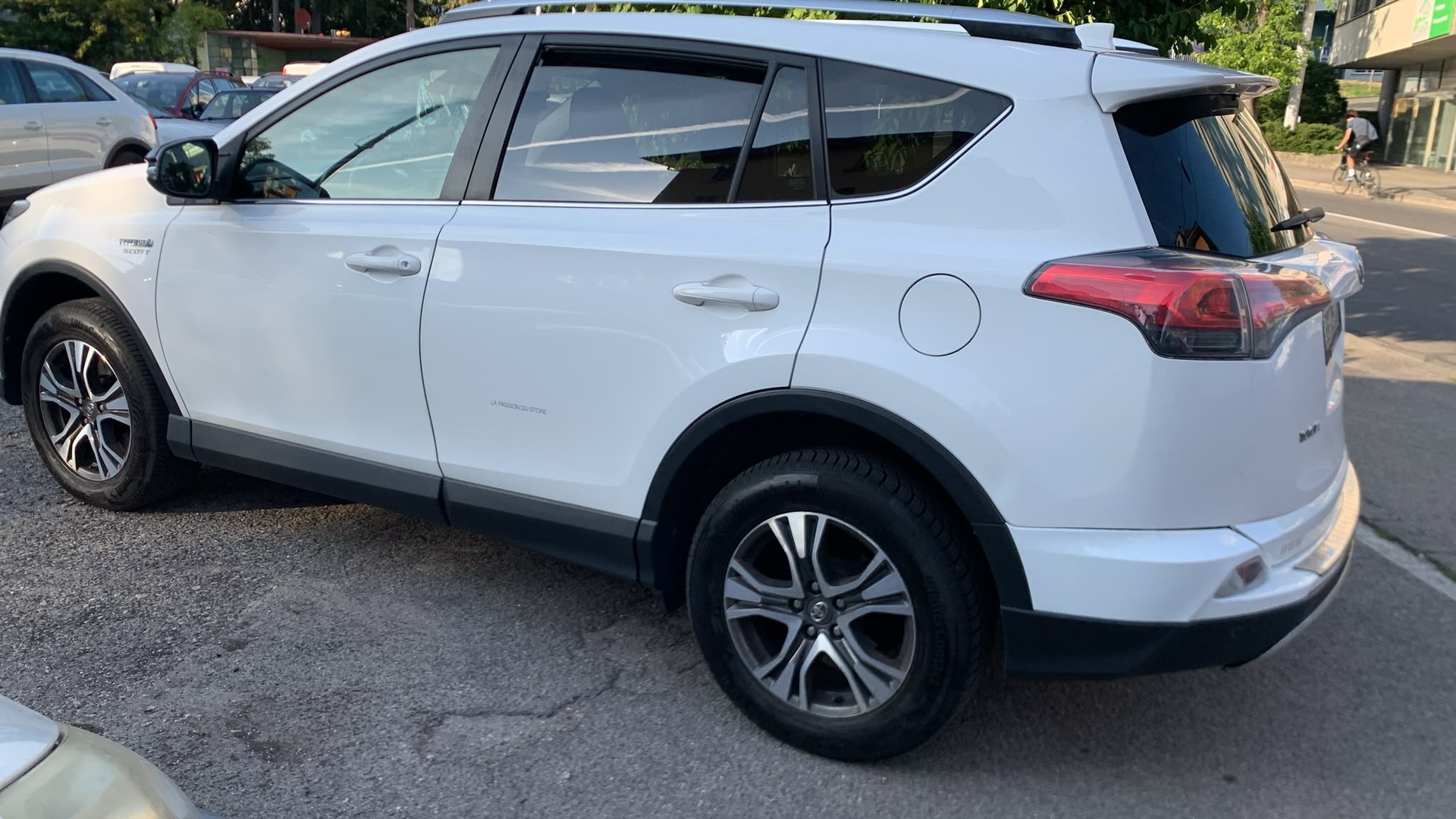 TOYOTA RAV-4 2.5 HSD Trend e-CVT-image-5