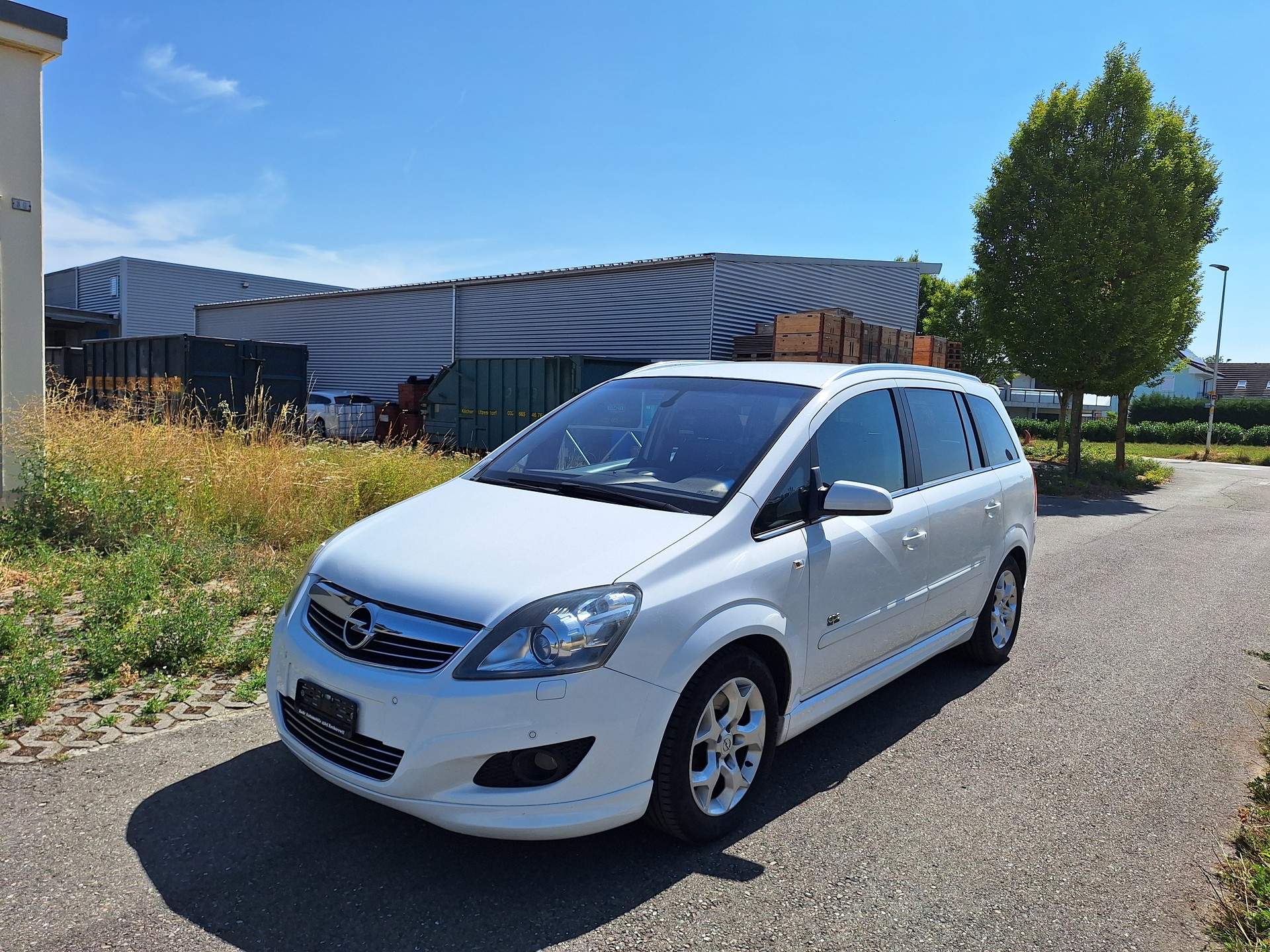 OPEL Zafira 2.2i 16V Edition Automatic-image-1