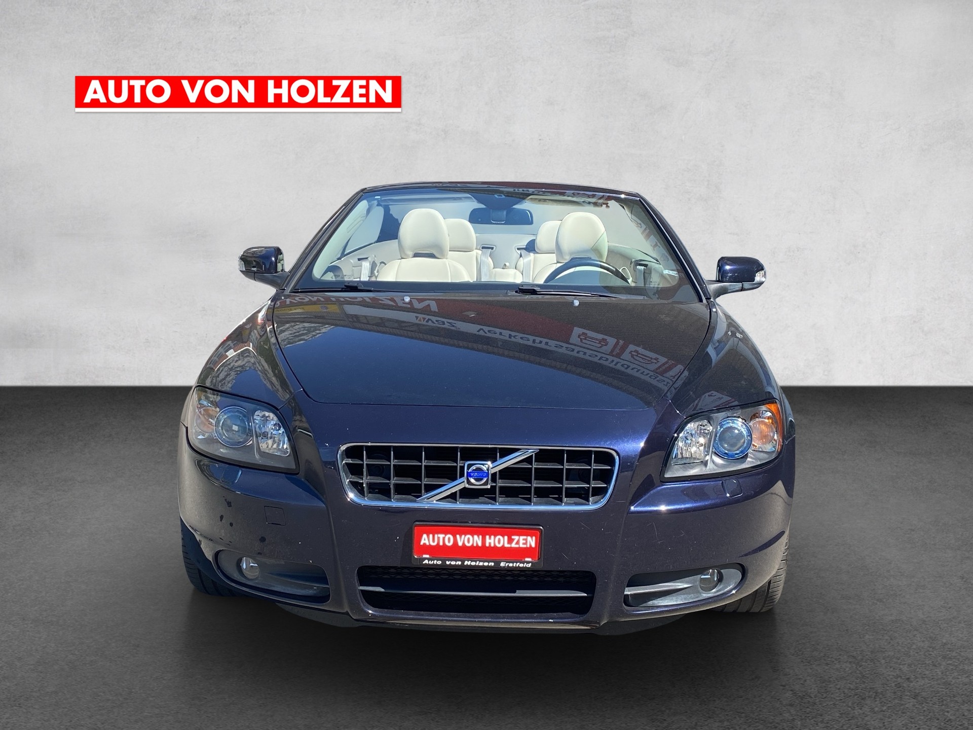 VOLVO C70 T5 Summum-image-4