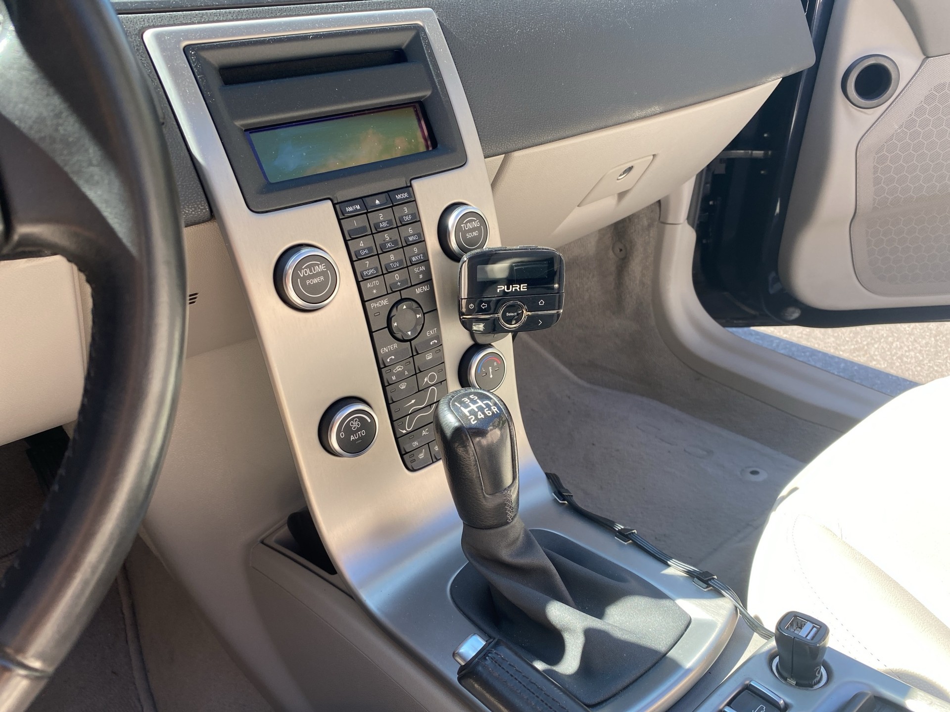 VOLVO C70 T5 Summum-image-8