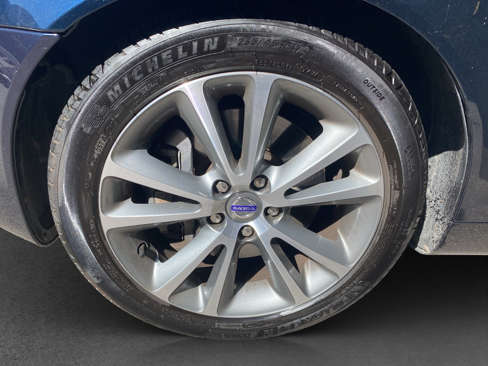 VOLVO C70 T5 Summum-image-11