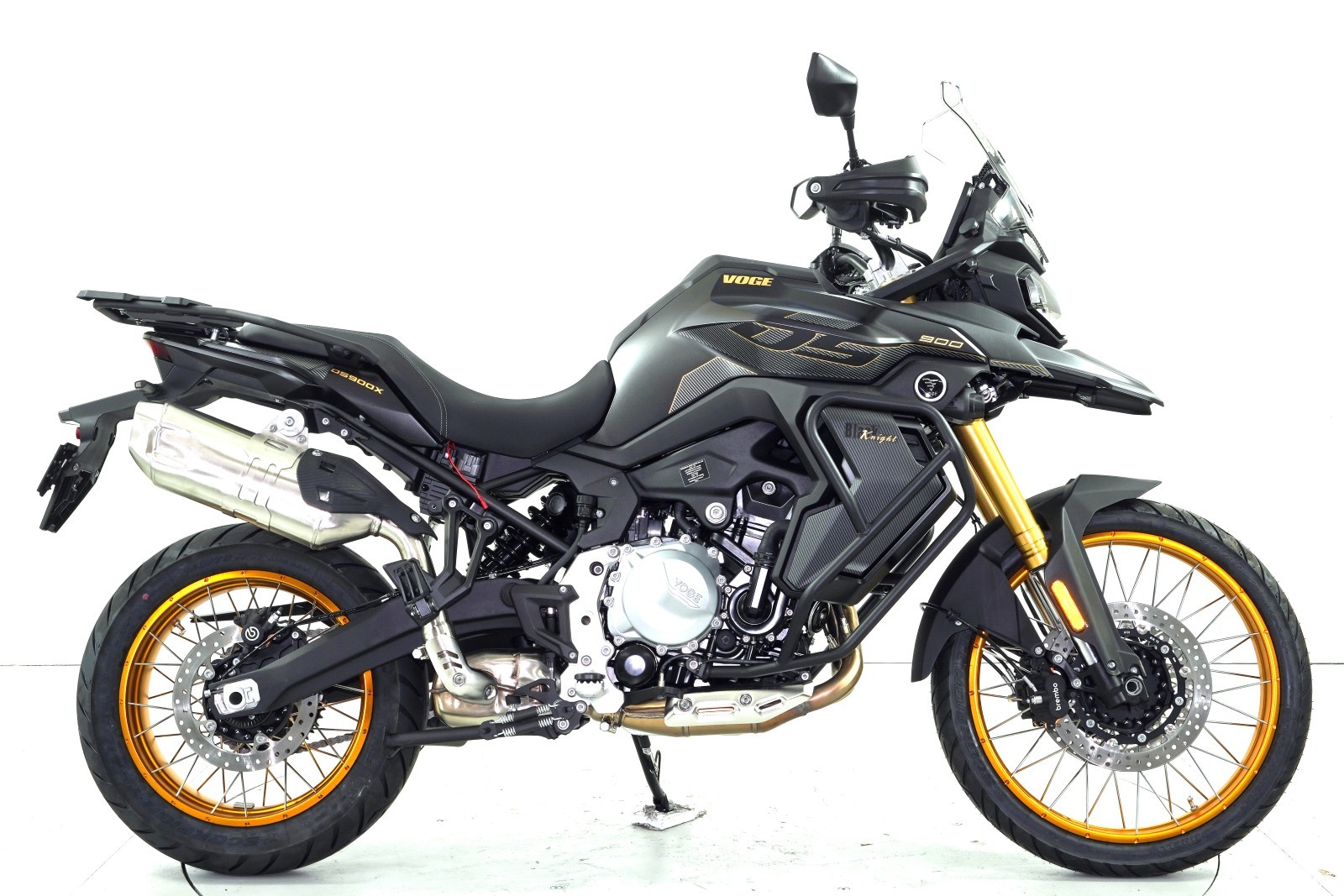 VOGE 900 DSX Black Knight ABS-showroom-element-3