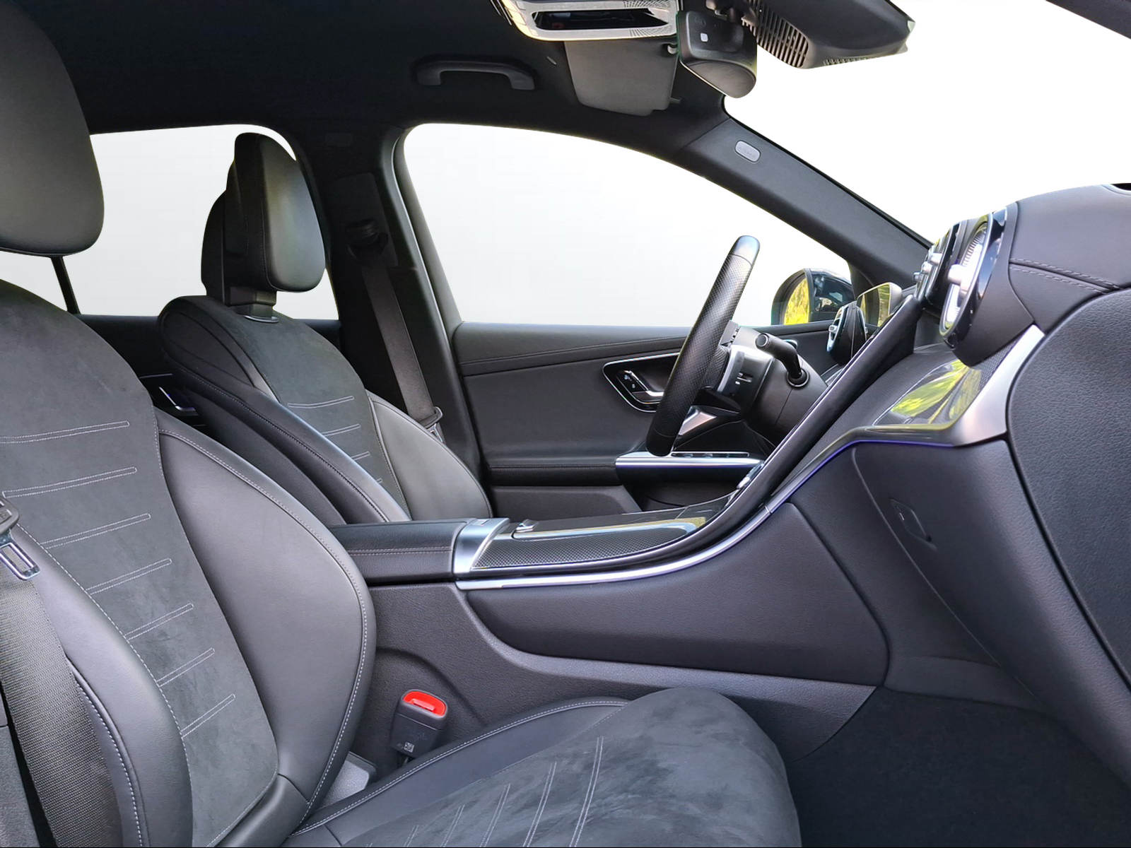 MERCEDES-BENZ GLC 300 4Matic AMG Line 9G-Tronic-image-9