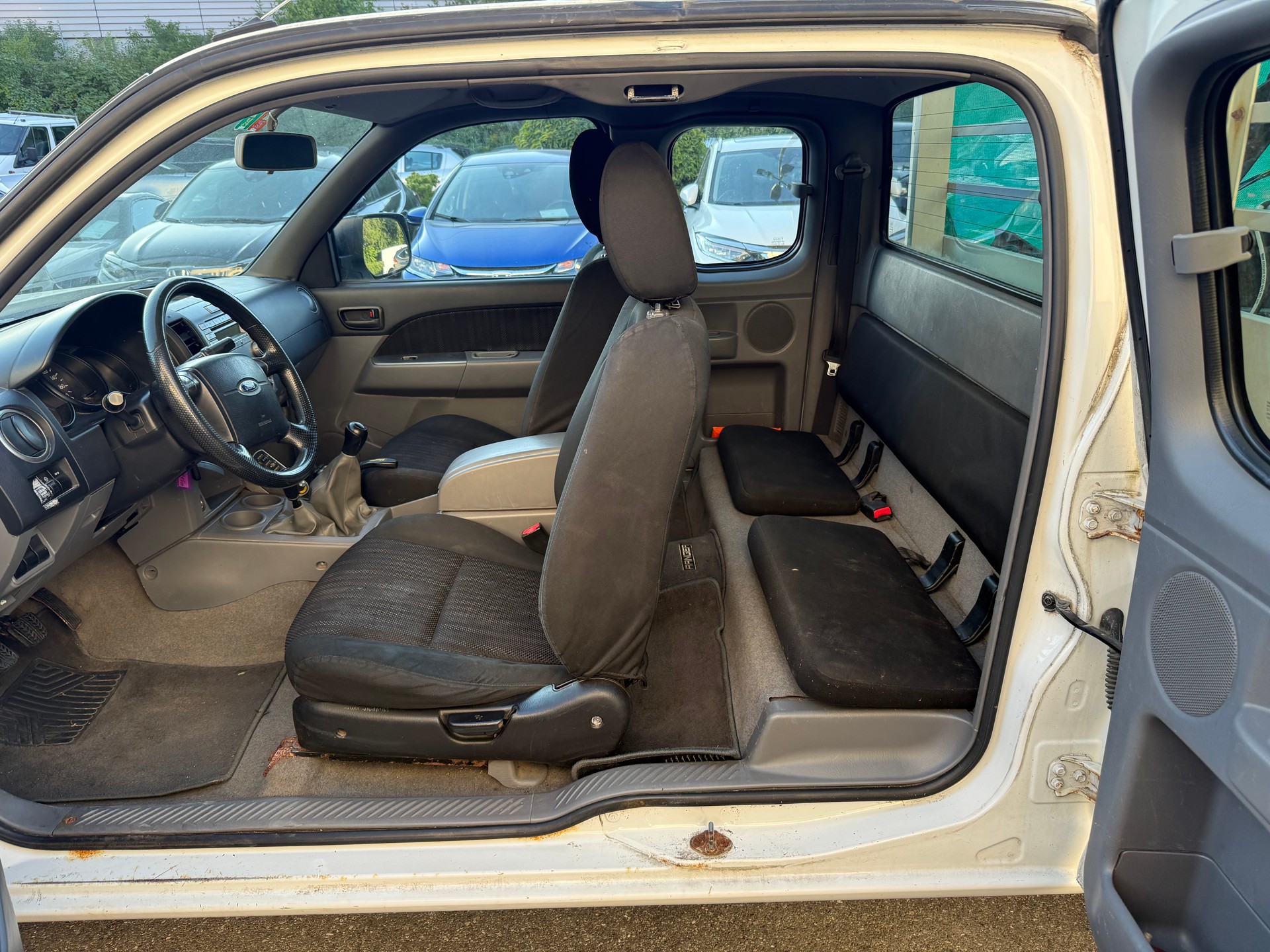FORD Ranger XL 2.5 TDCi 4x4-image-7