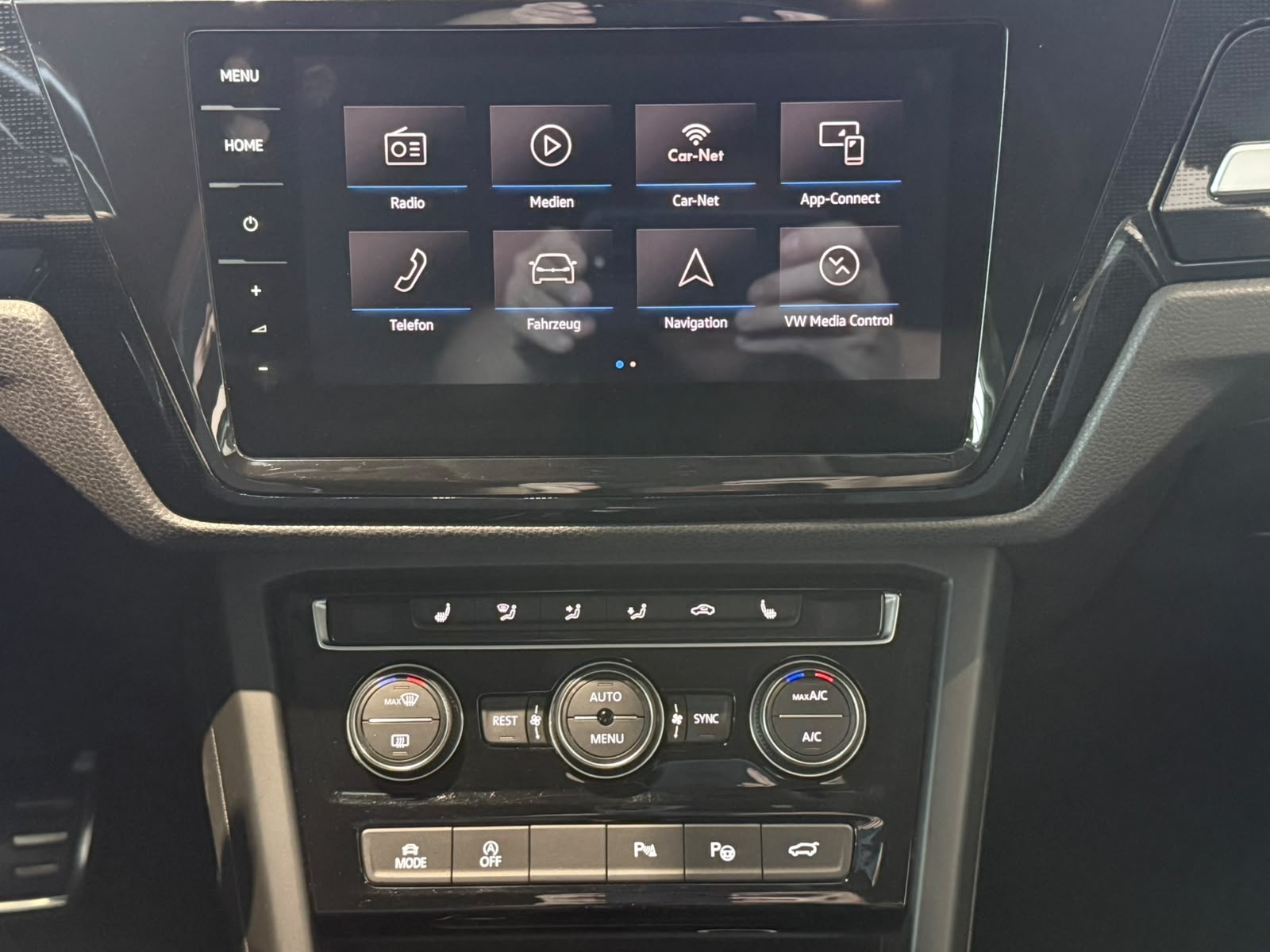 VW Touran 1.6 TDI BlueMotion Technology Comfortline DSG-image-15
